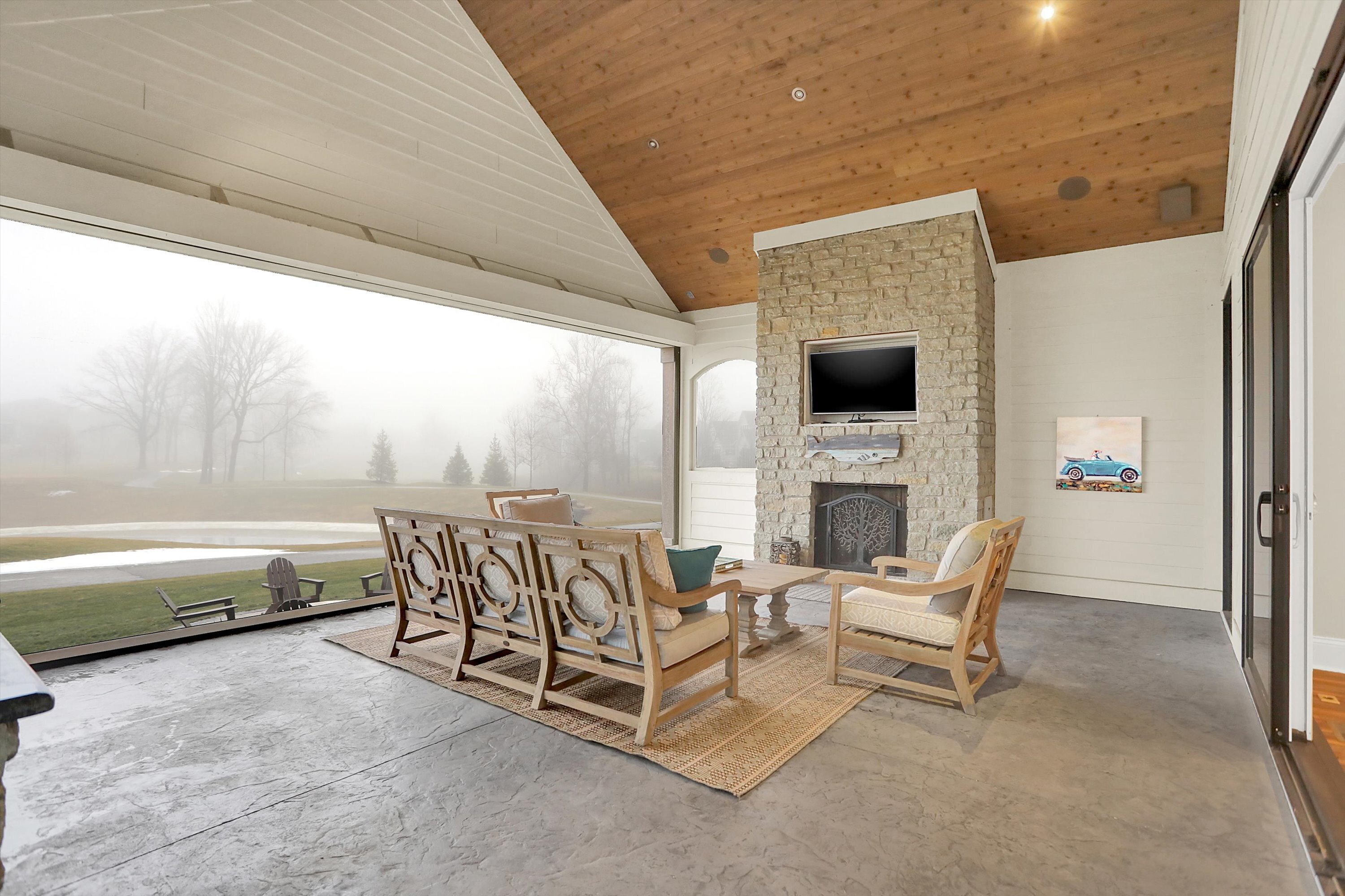 720 Chatham Hills Boulevard