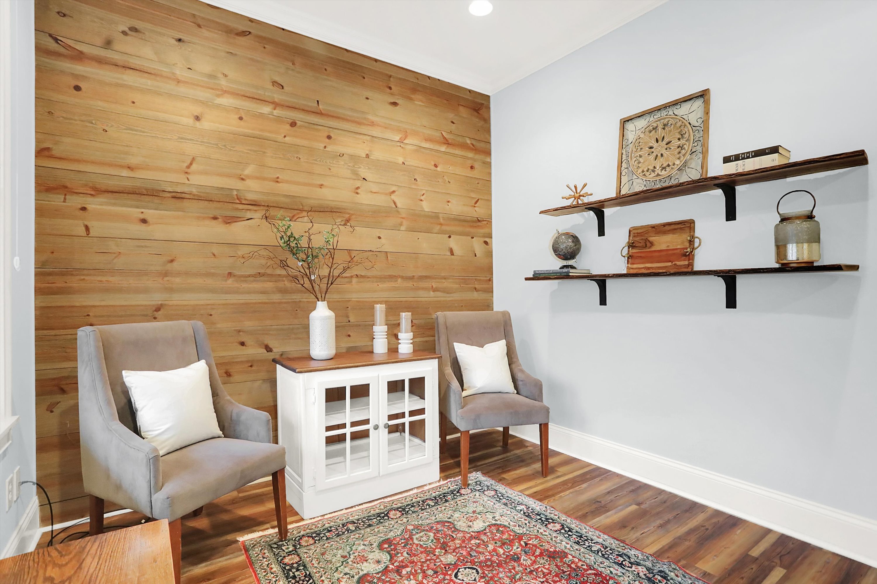 720 Chatham Hills Boulevard