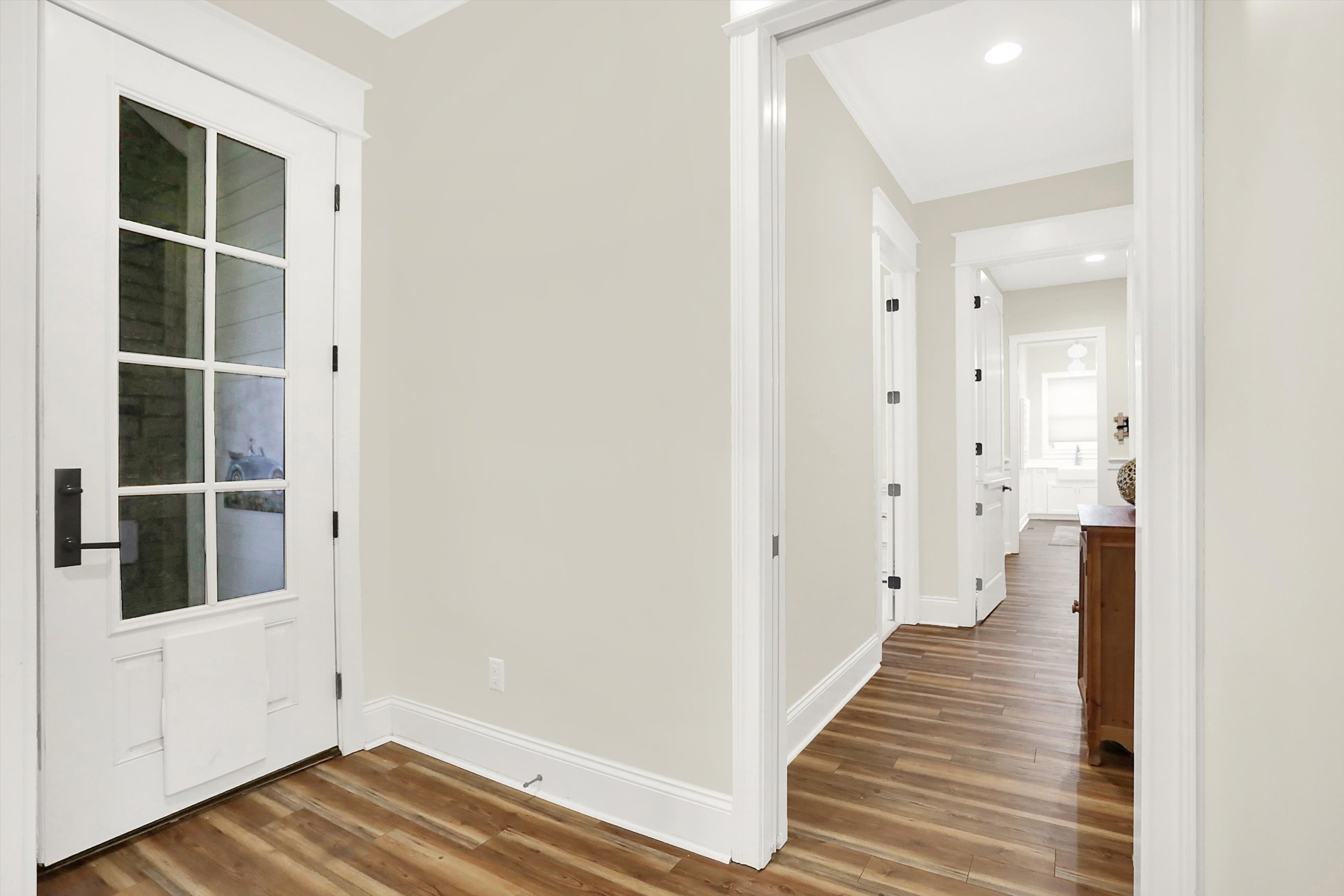 720 Chatham Hills Boulevard