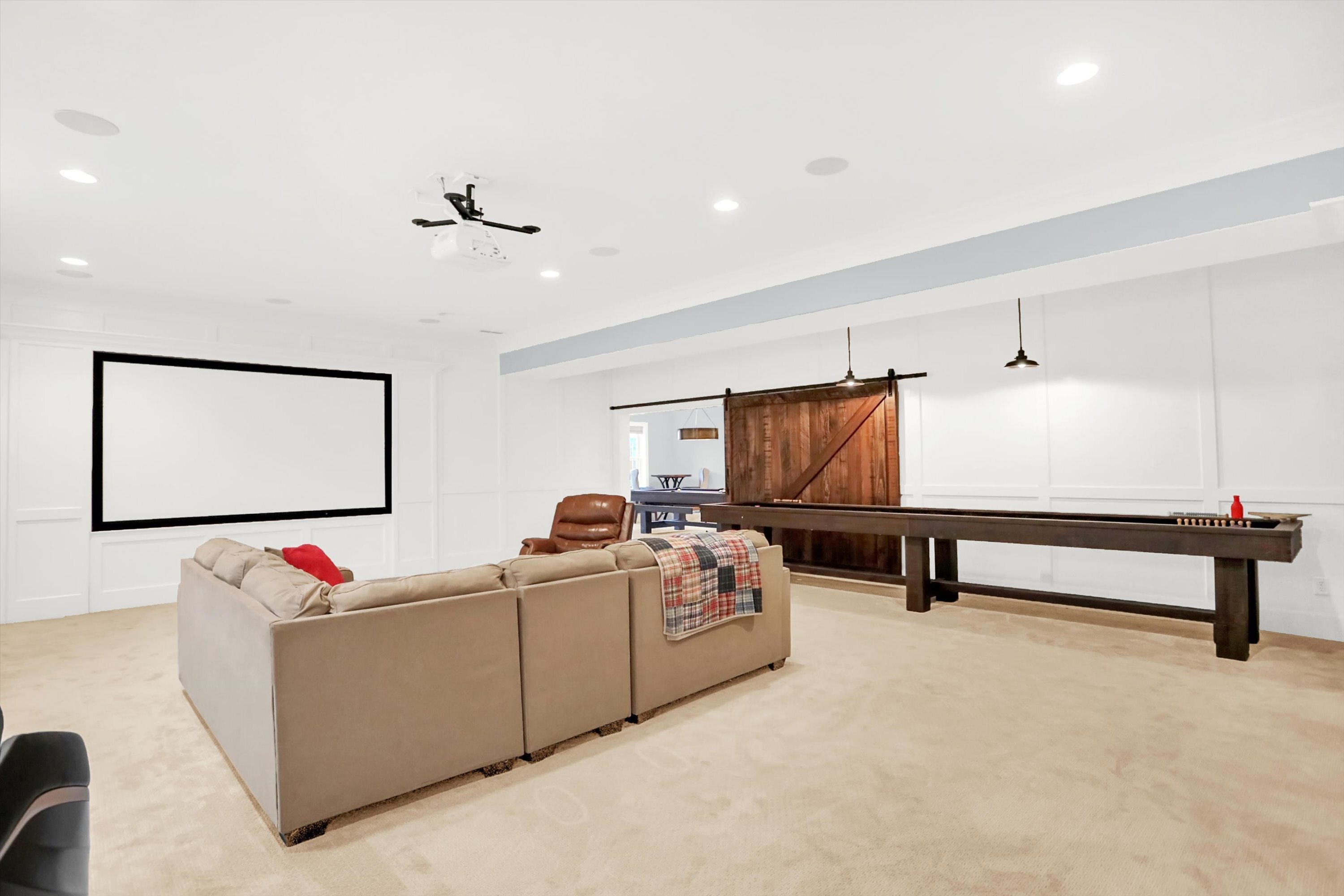 720 Chatham Hills Boulevard