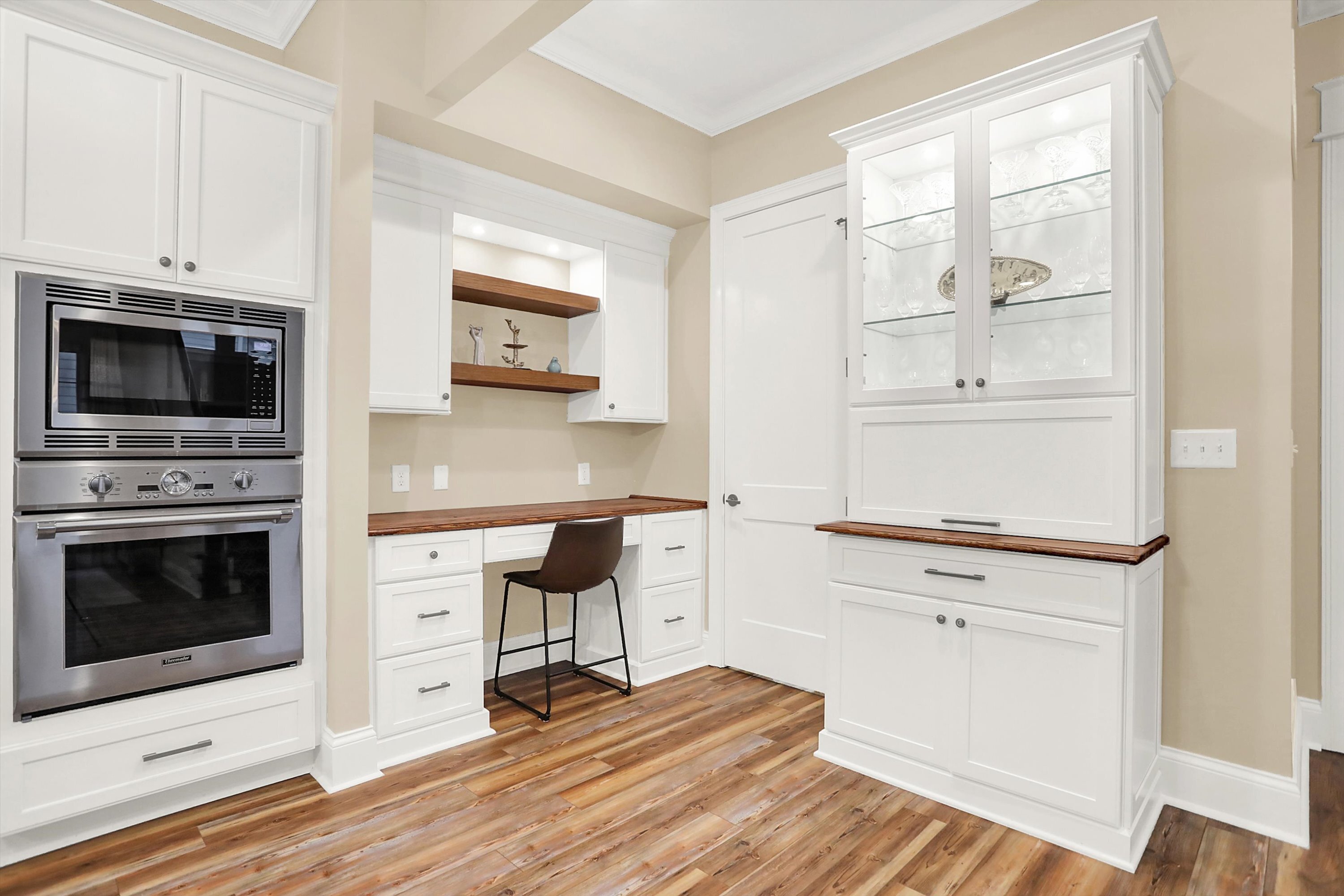 720 Chatham Hills Boulevard