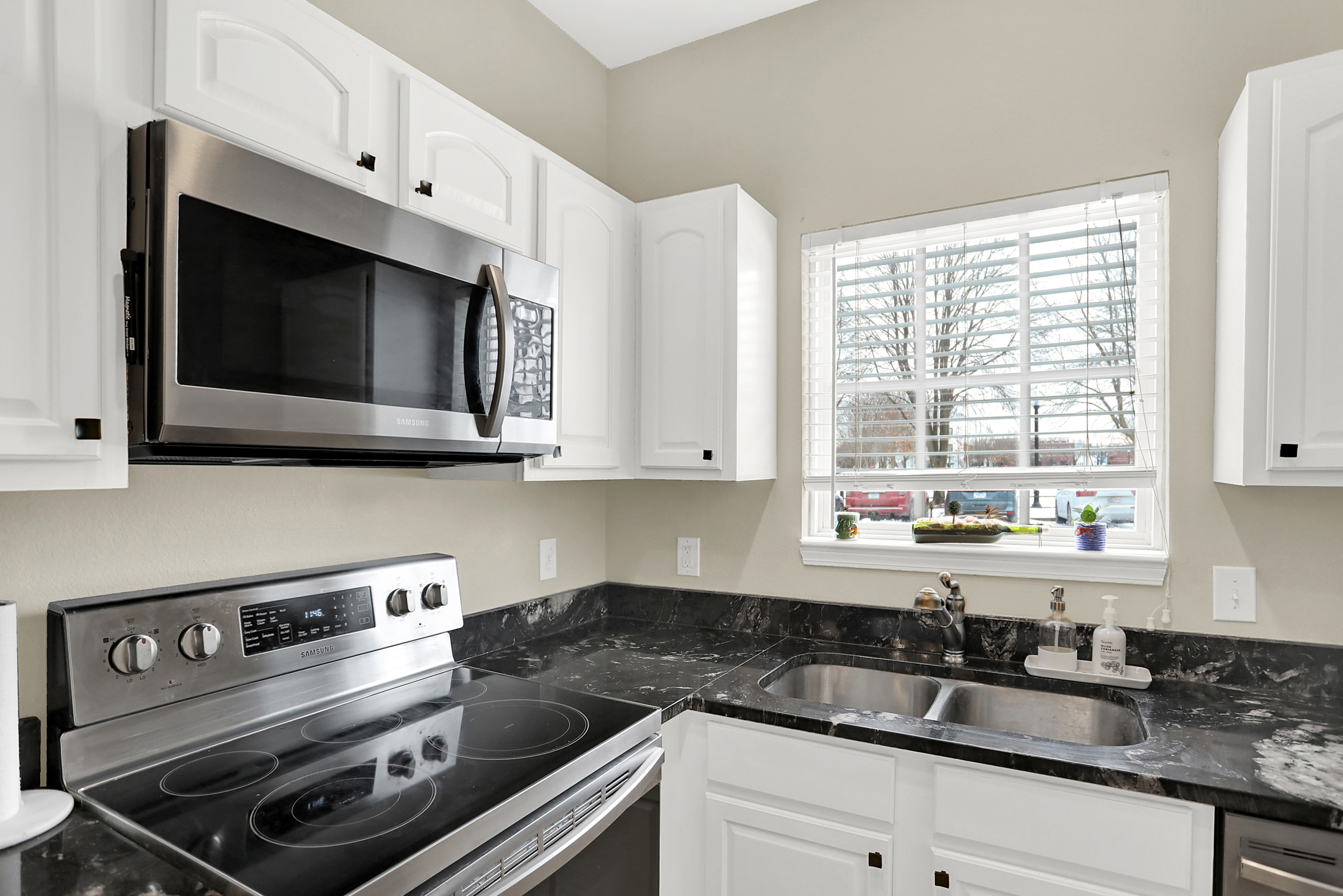 12926 University Crescent Unit: 1A