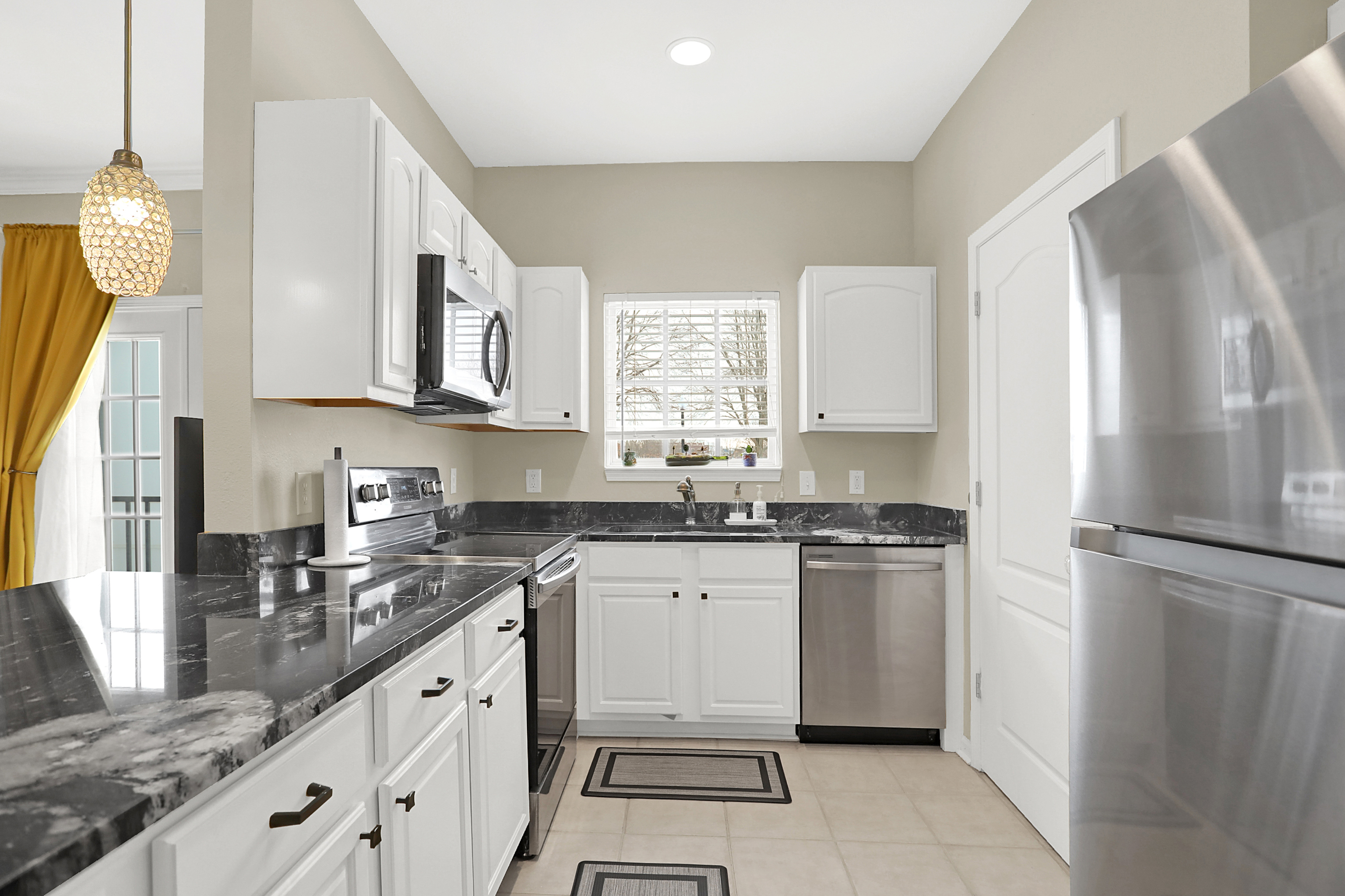 12926 University Crescent Unit: 1A