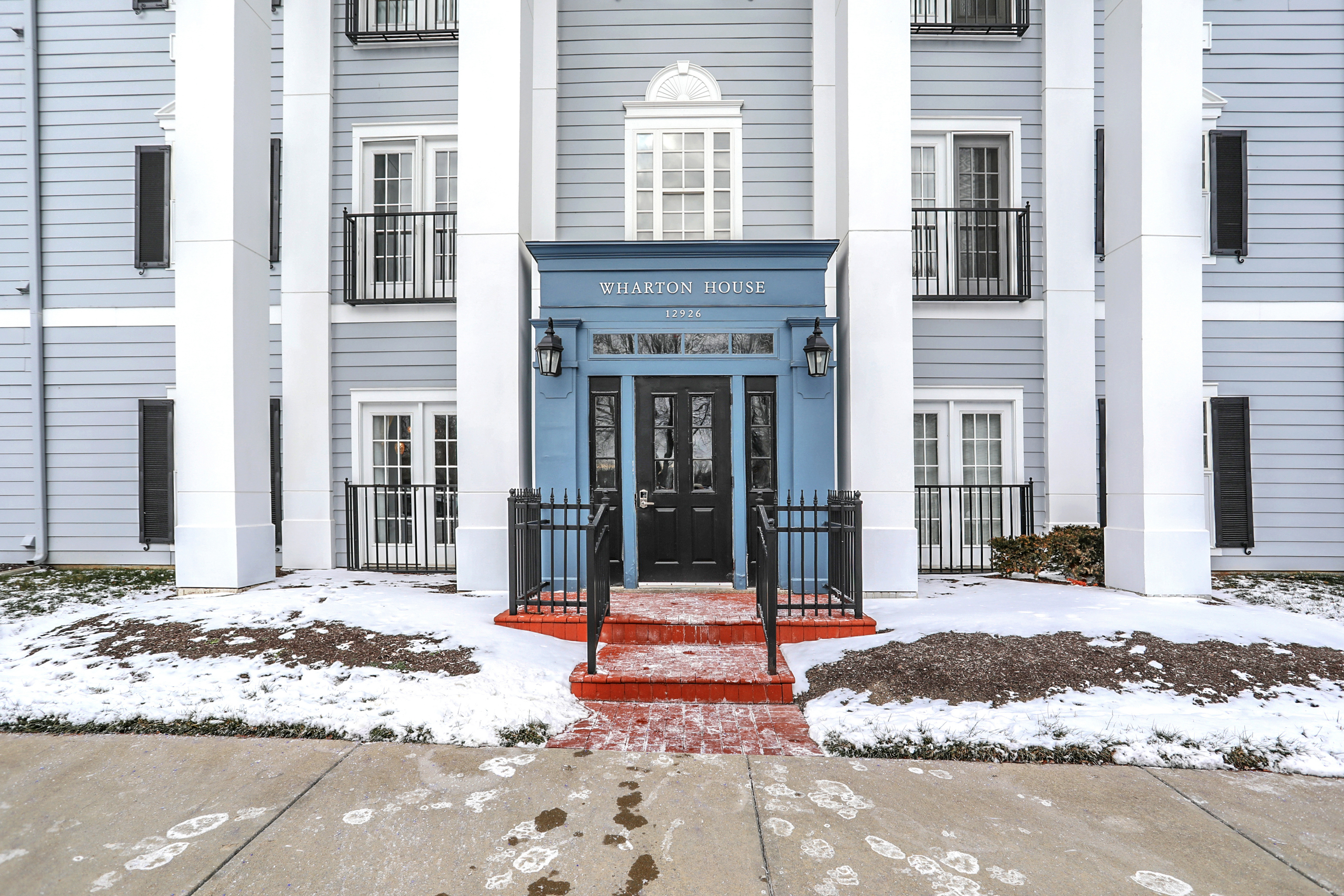 12926 University Crescent Unit: 1A