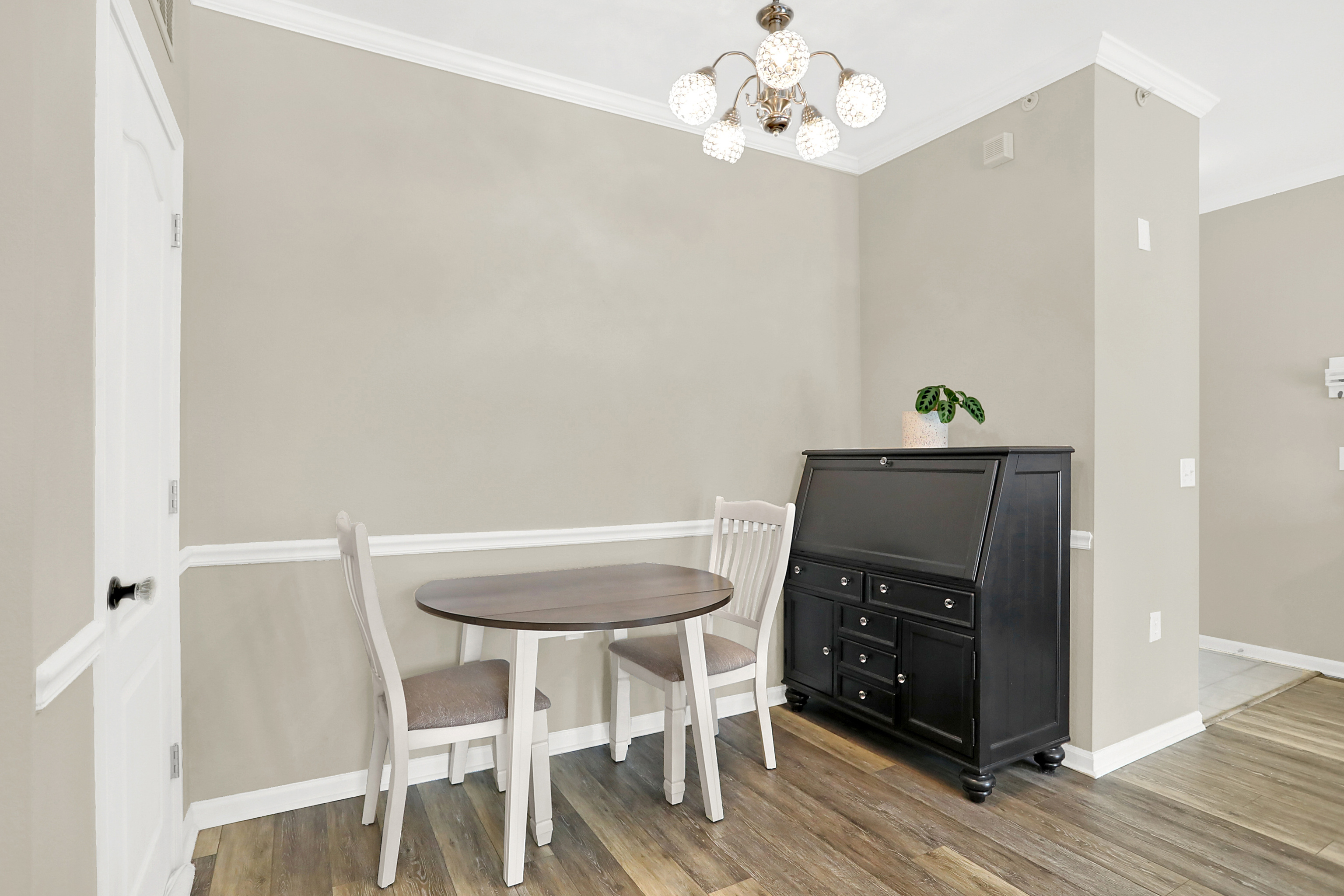 12926 University Crescent Unit: 1A