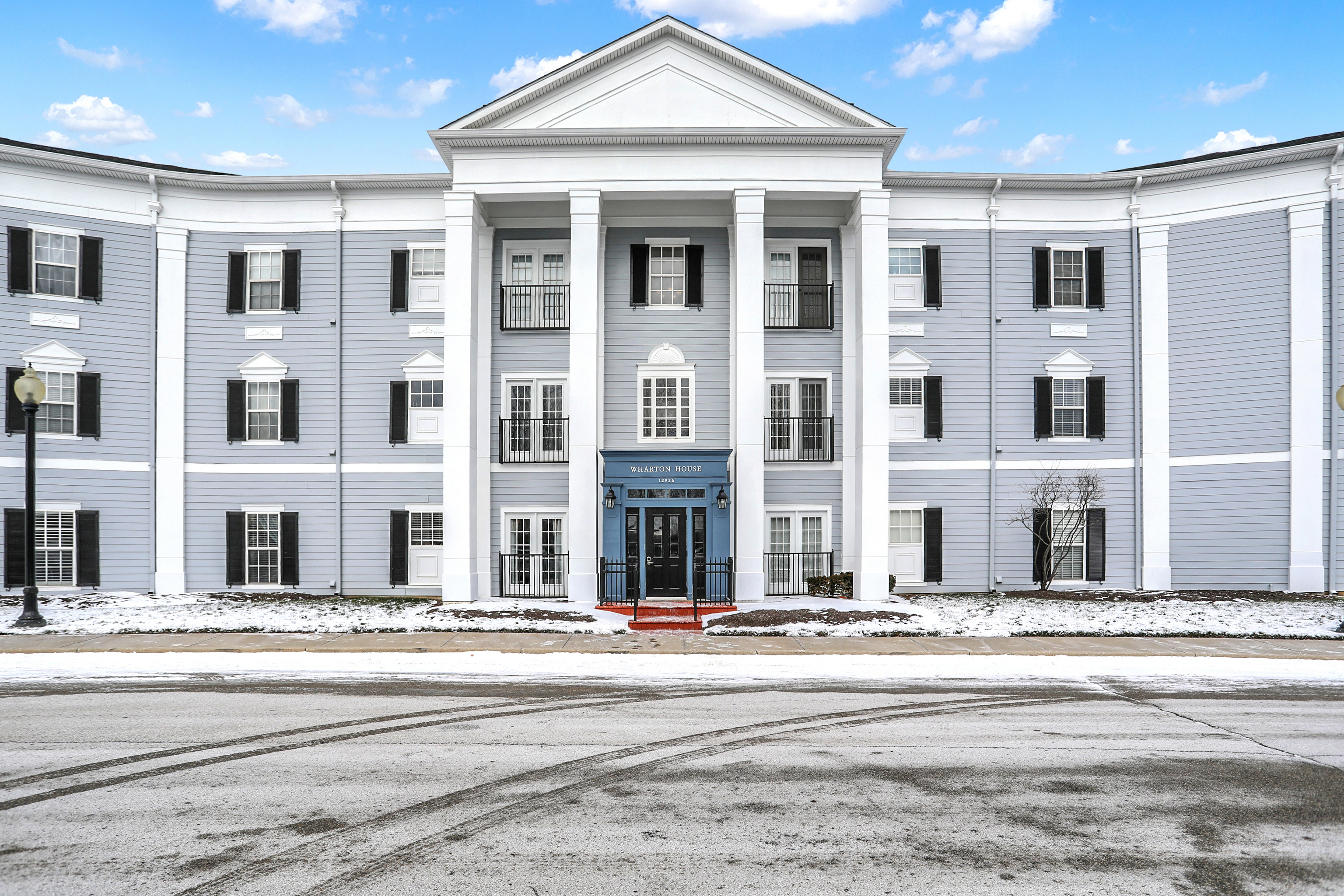 12926 University Crescent Unit: 1A