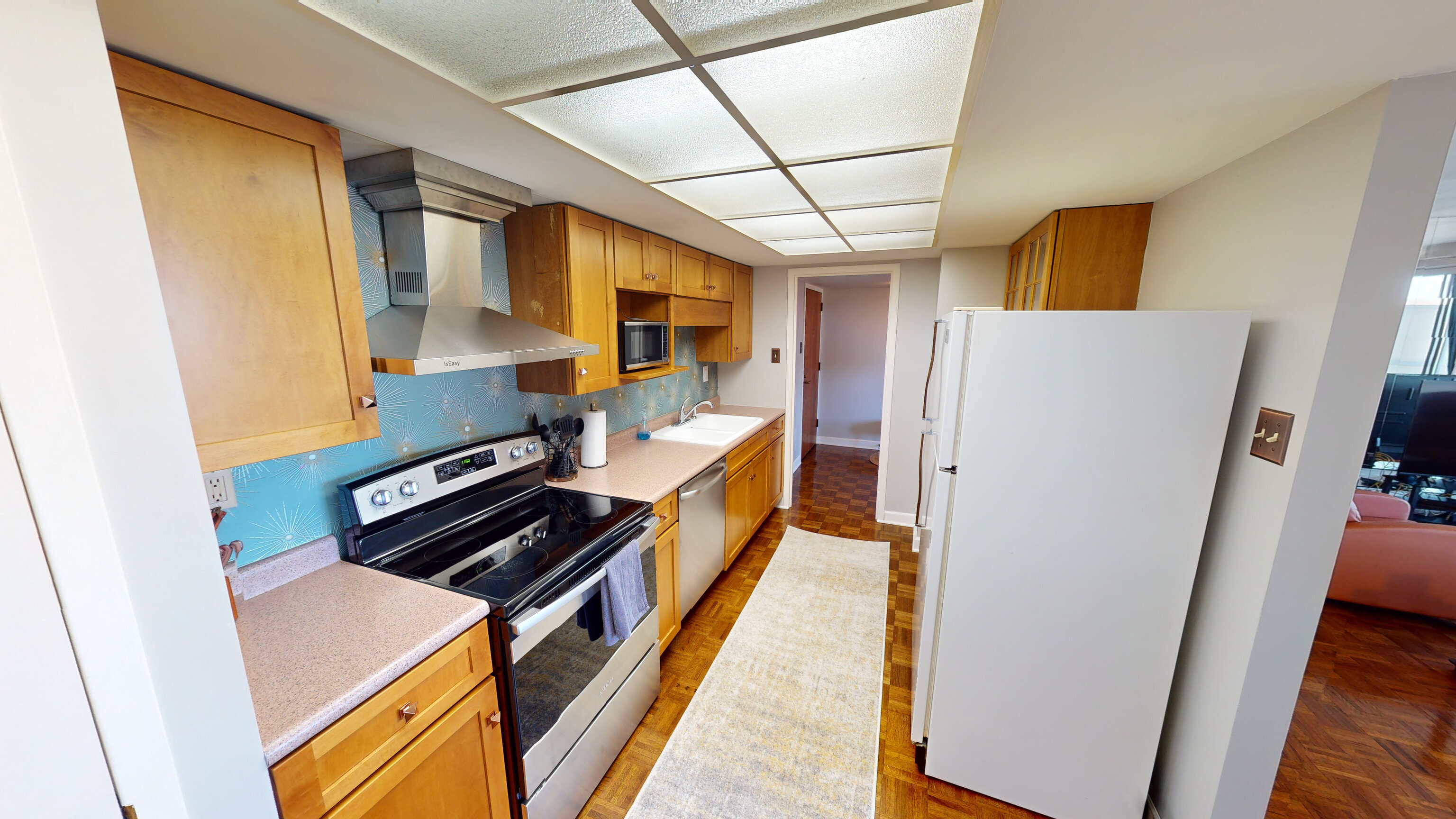 4000 N Meridian Street Unit: 8A