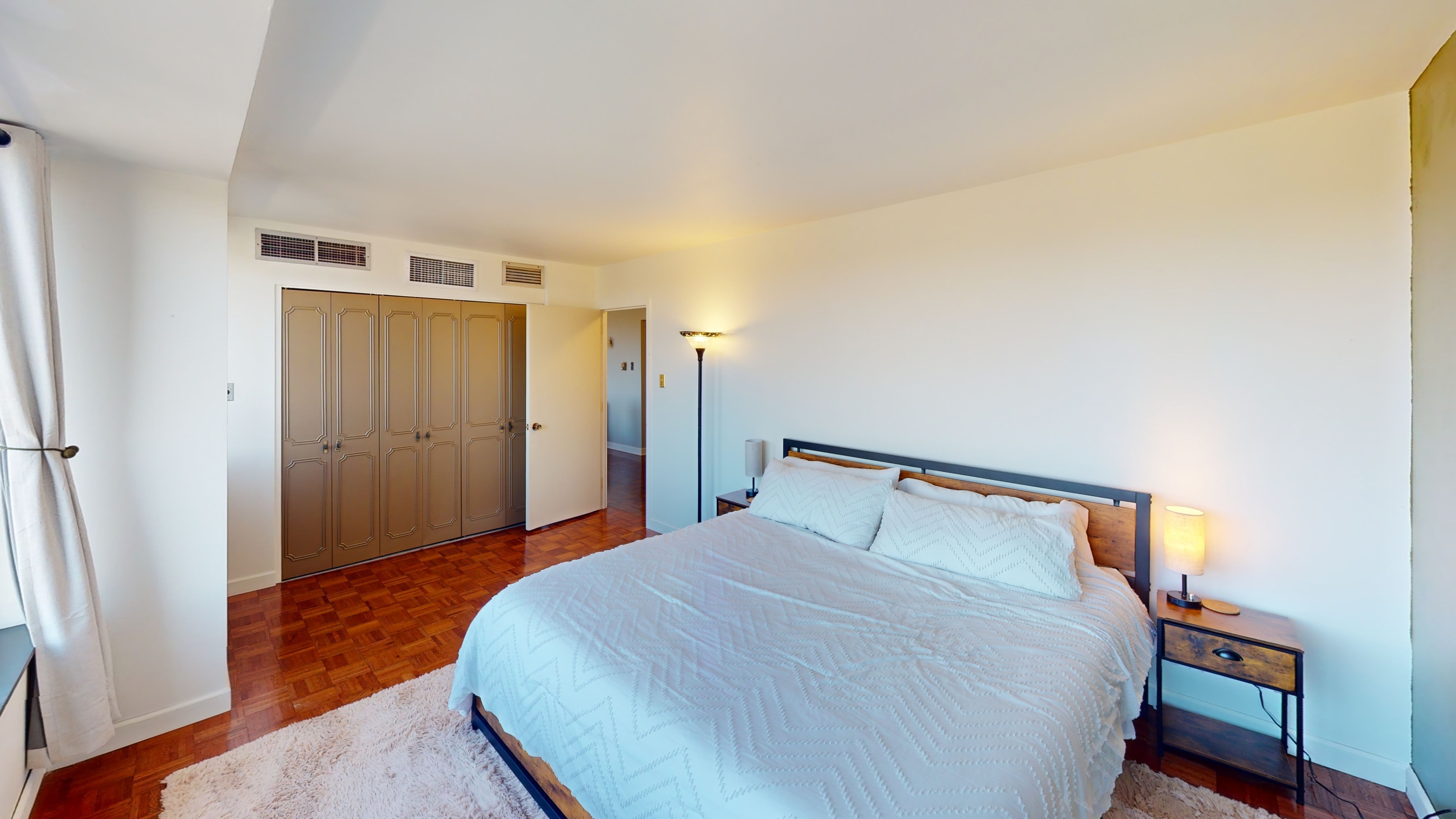 4000 N Meridian Street Unit: 8A