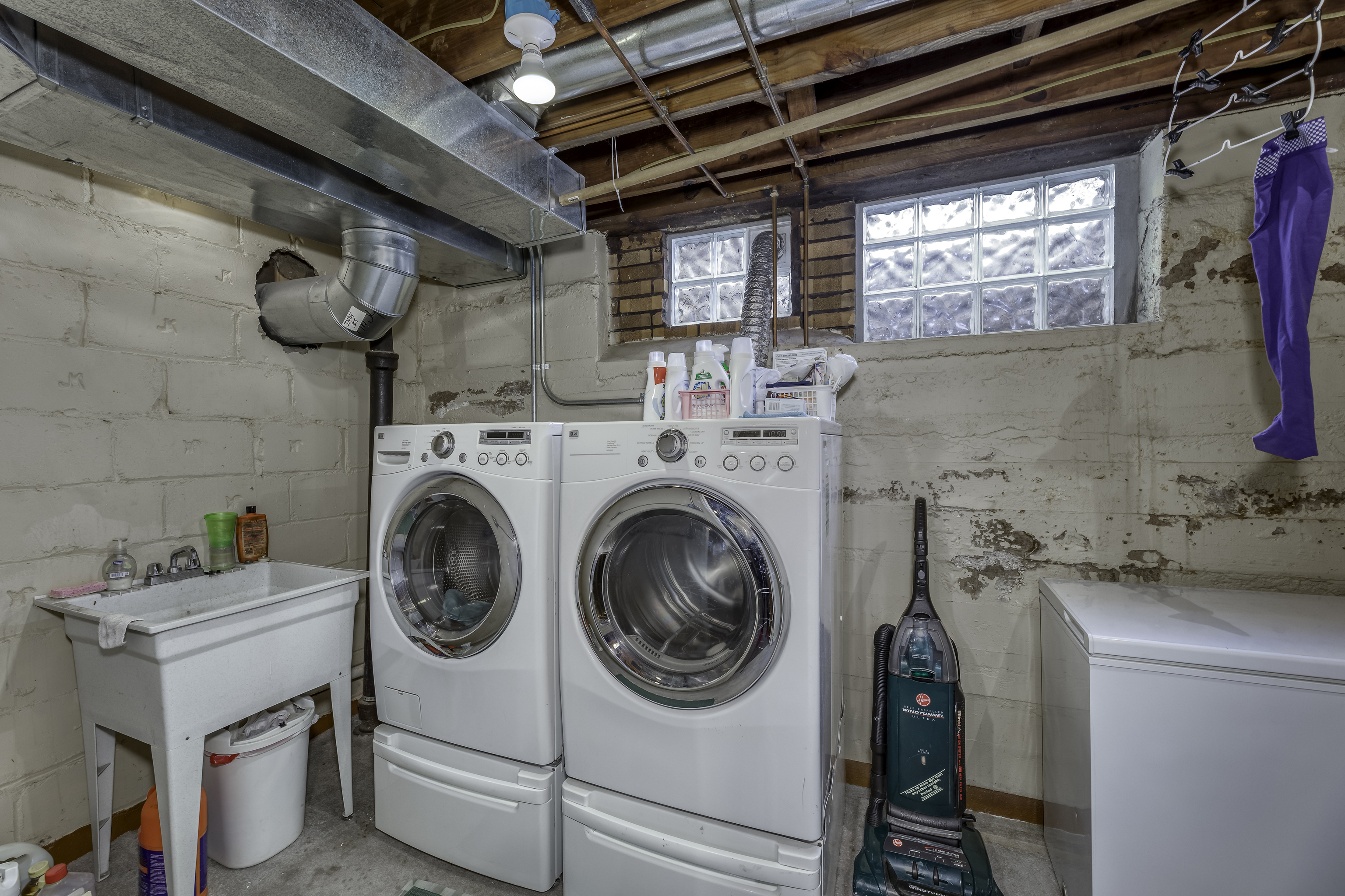 5509 N Pennsylvania Street