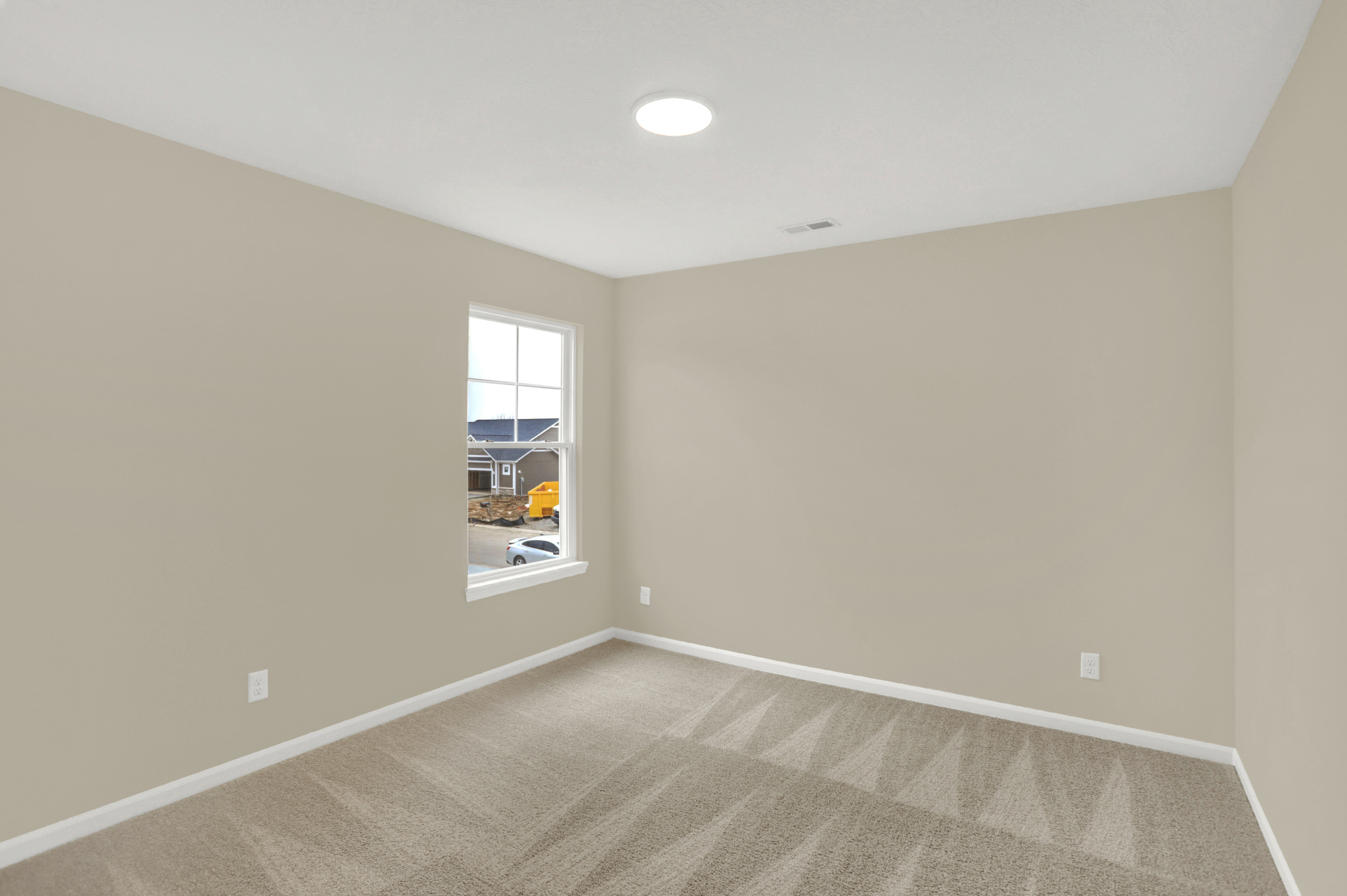 3962 Railhead Avenue