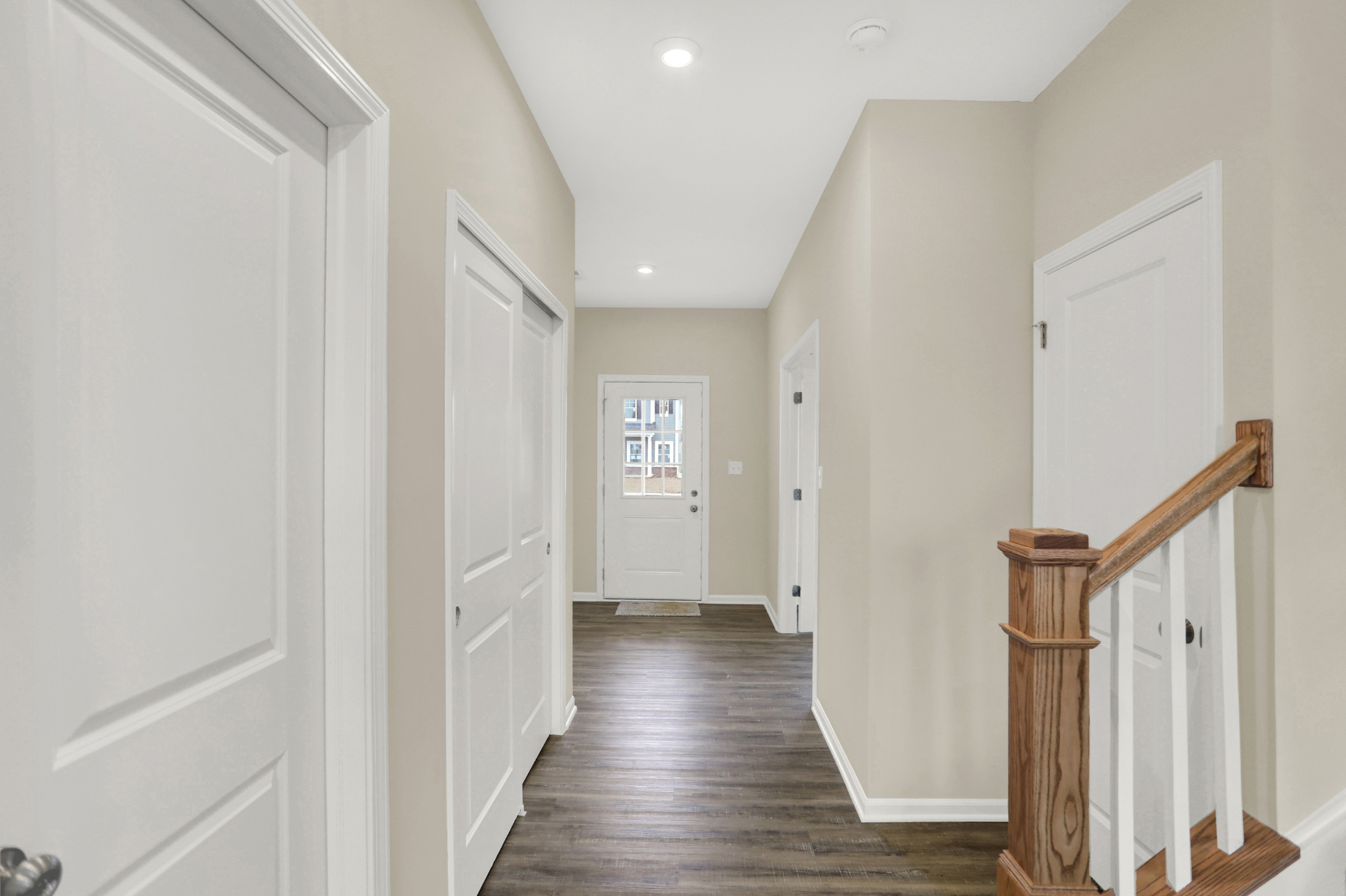 3962 Railhead Avenue