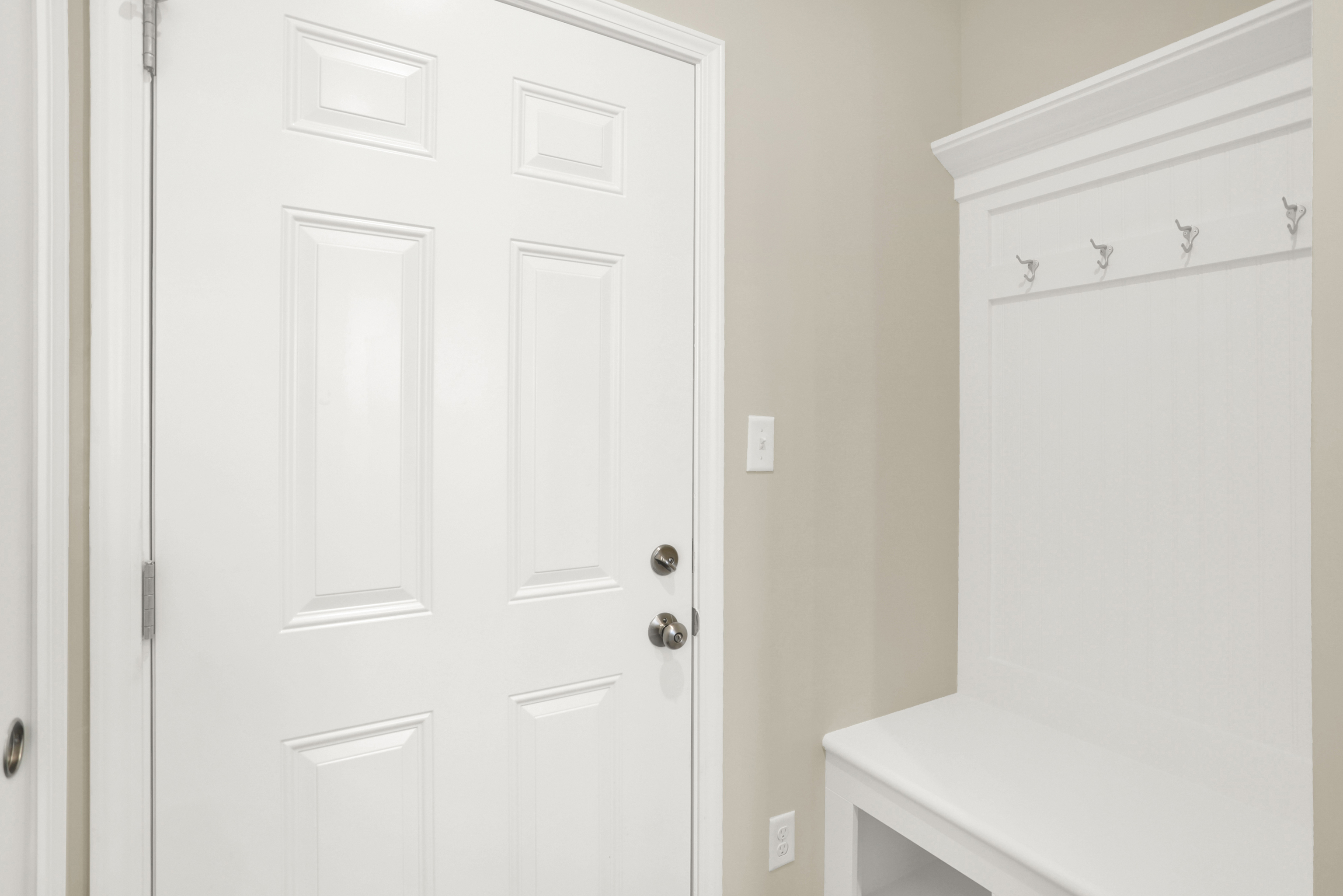 3962 Railhead Avenue