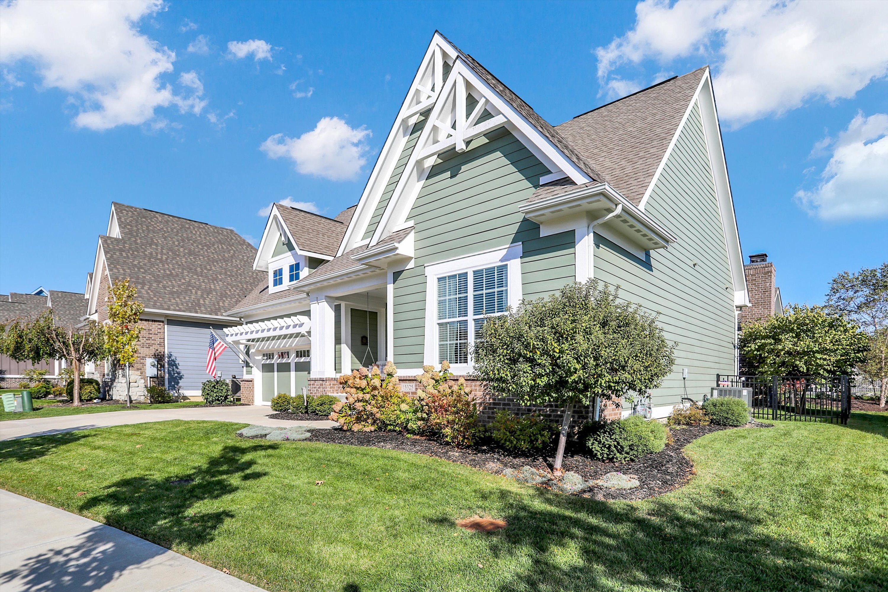 15325 Holcombe Drive