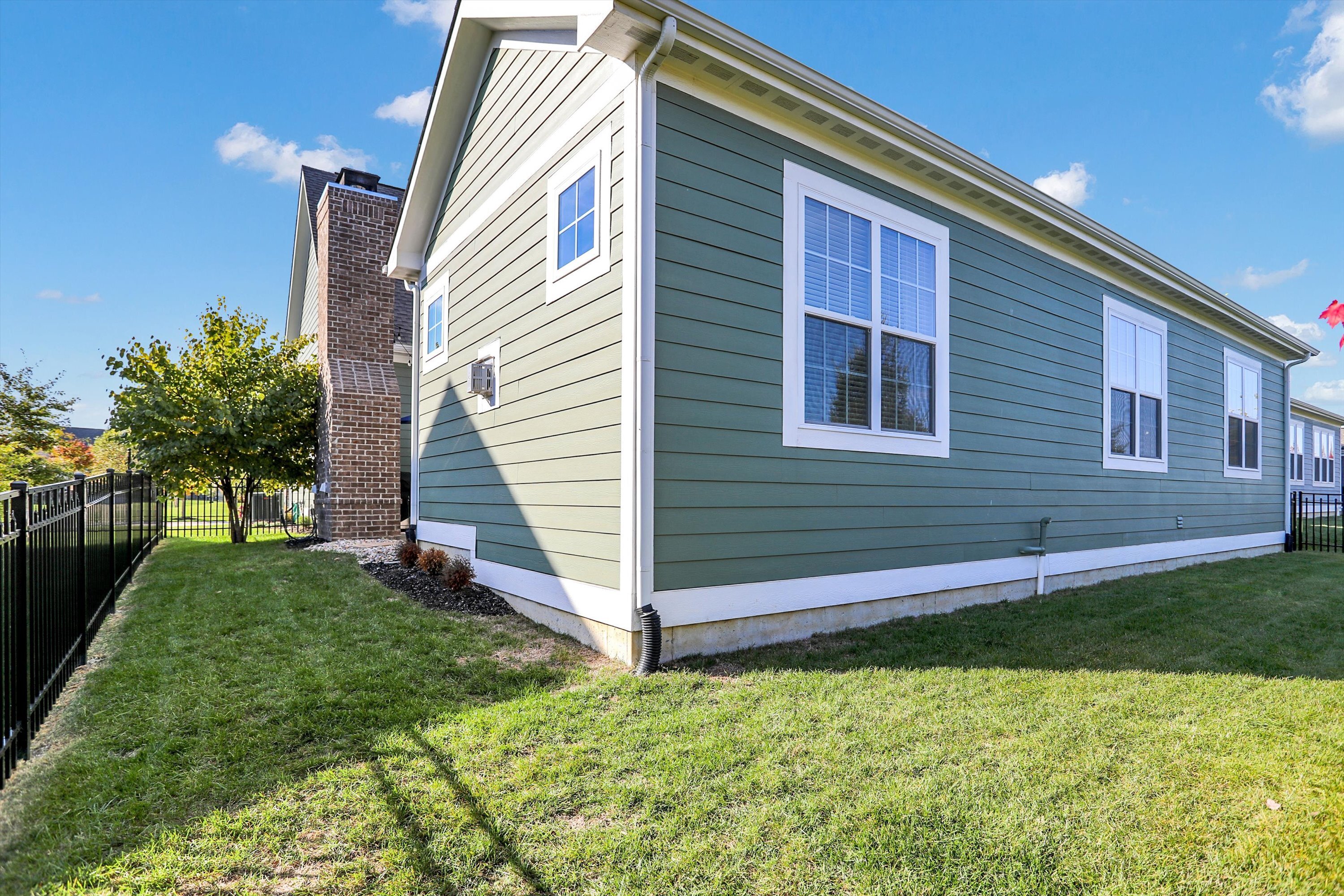 15325 Holcombe Drive