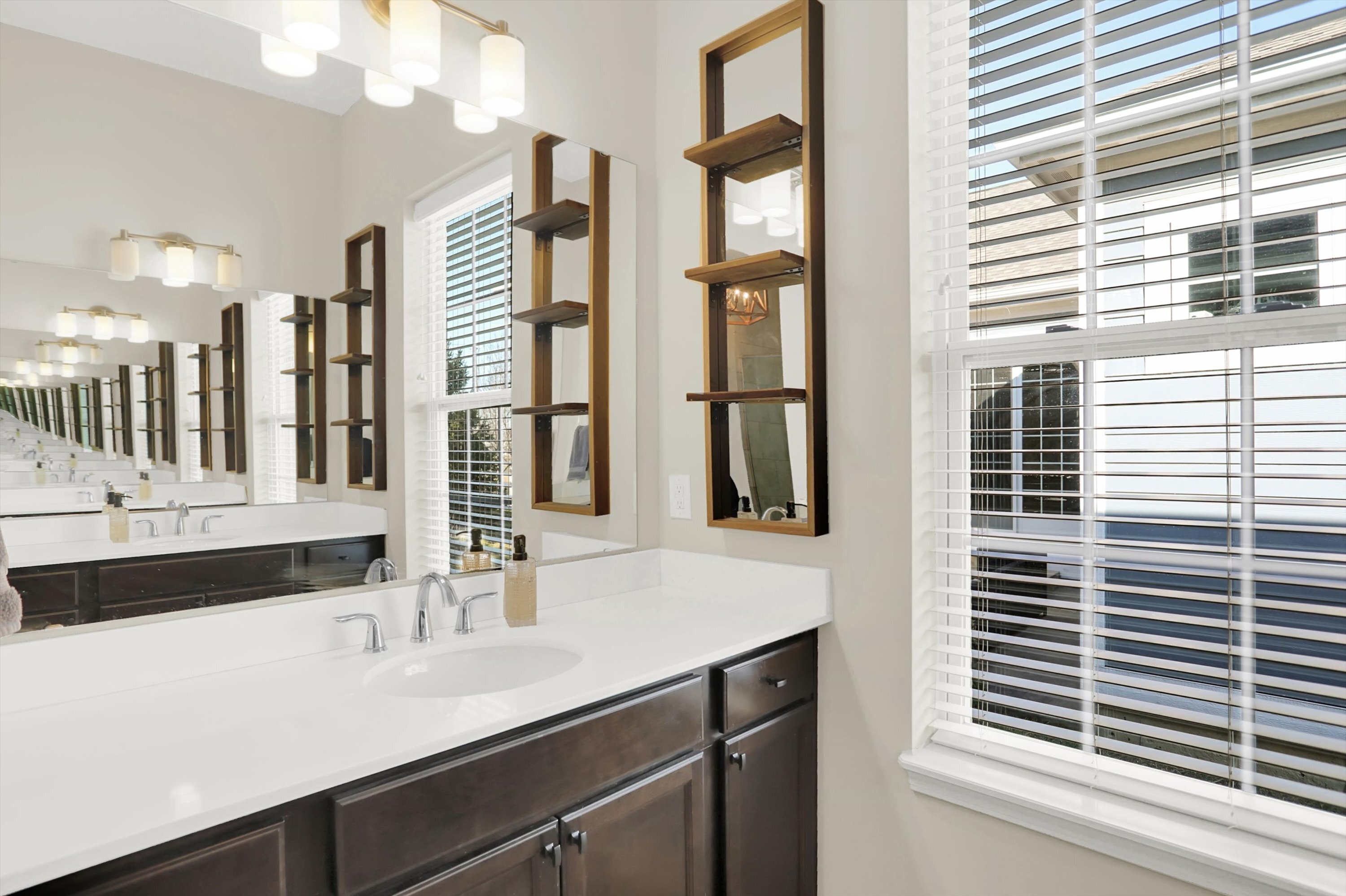 15325 Holcombe Drive