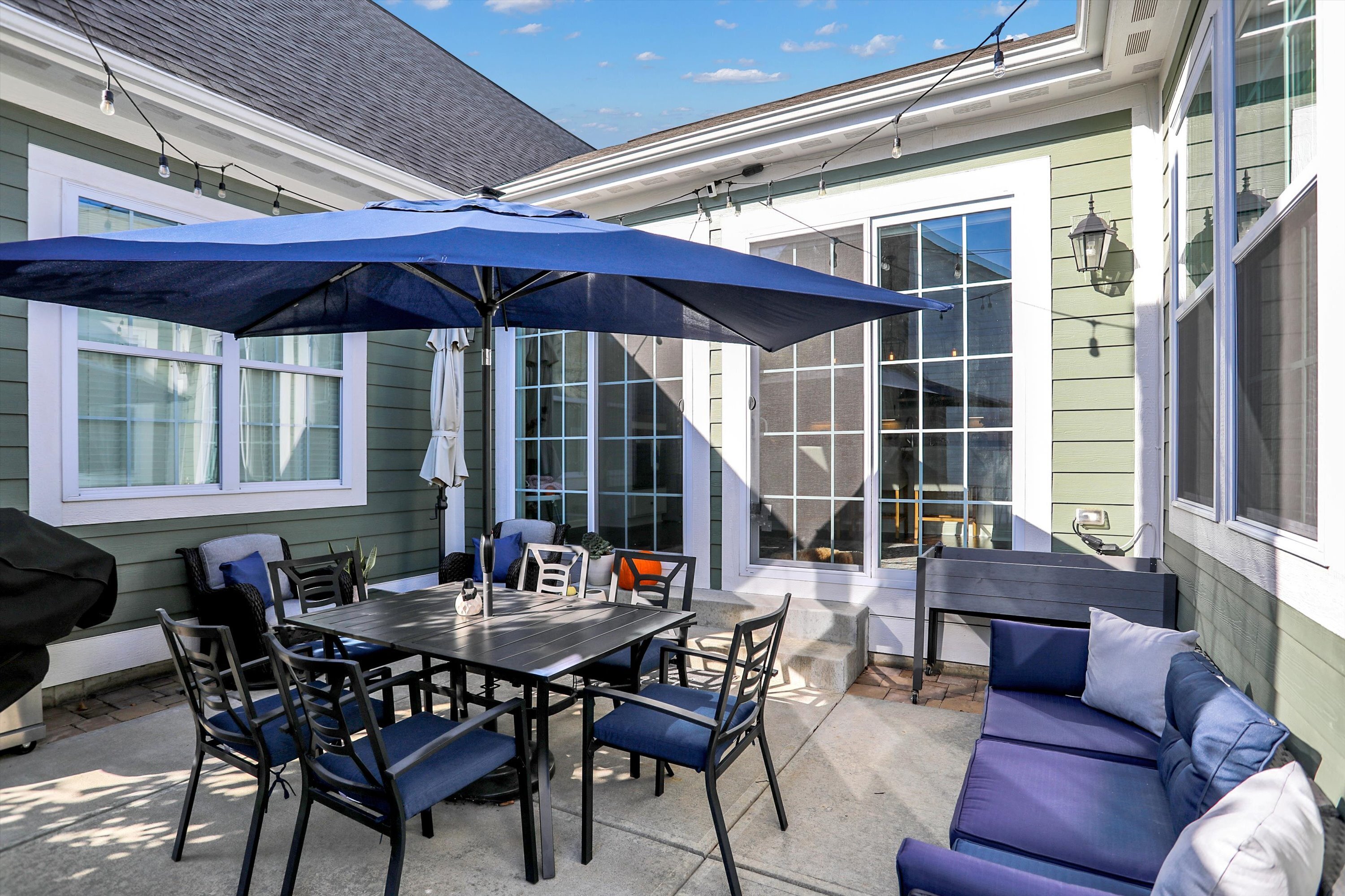 15325 Holcombe Drive