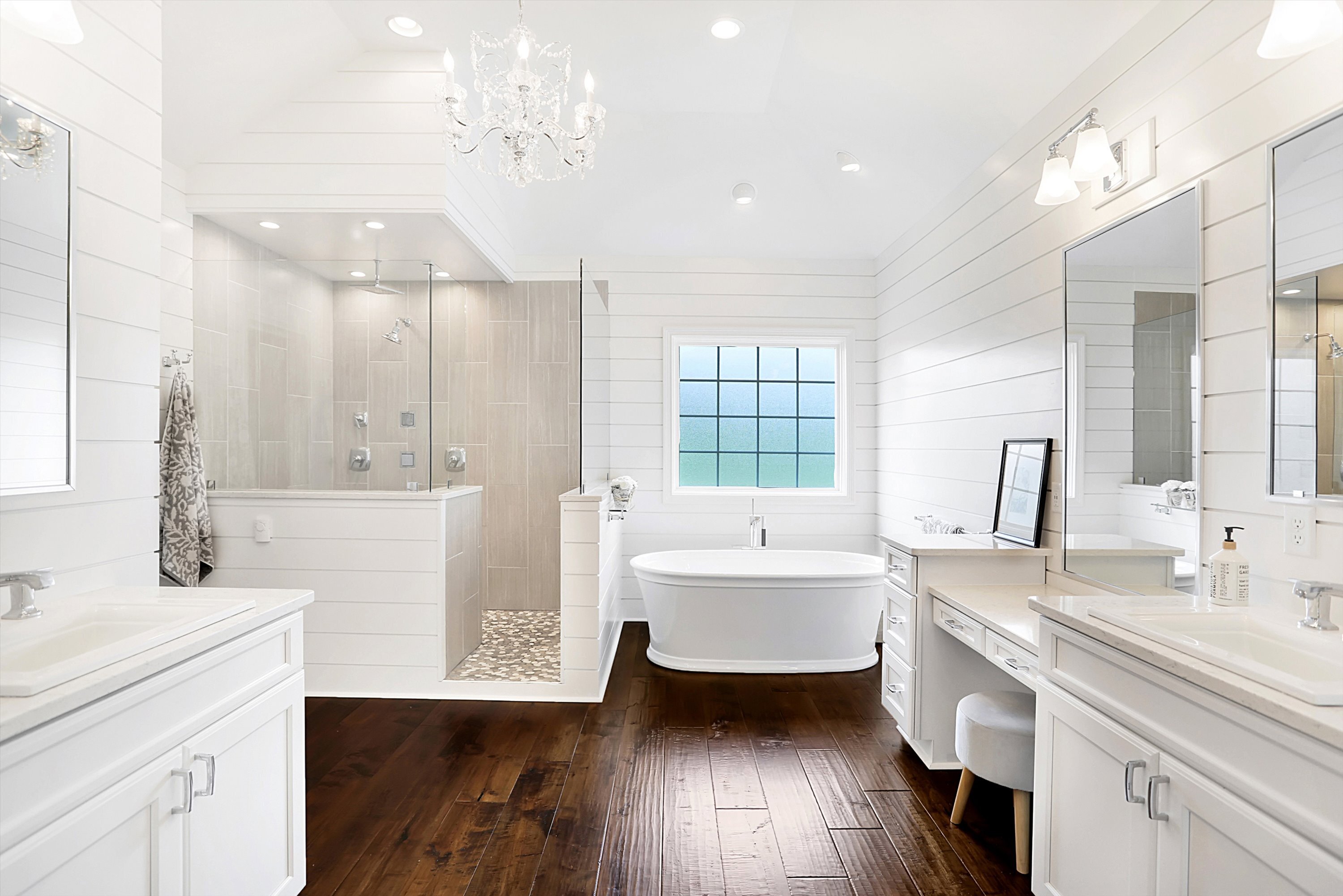 6482 Braemar Avenue N