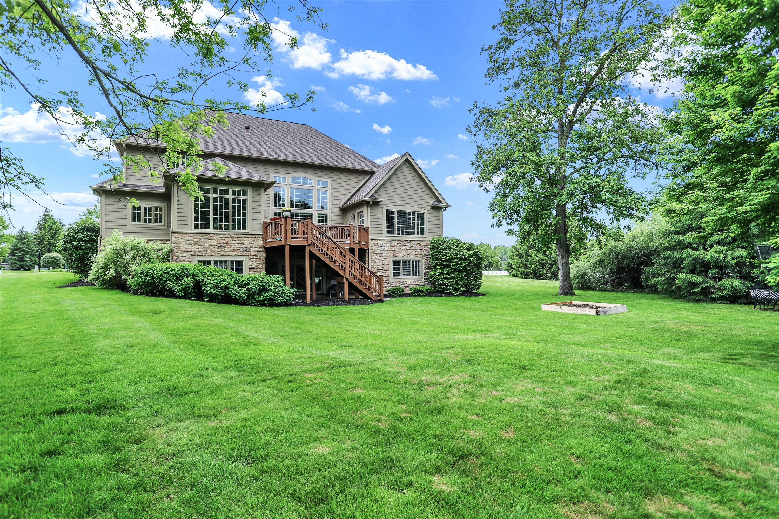 6482 Braemar Avenue N