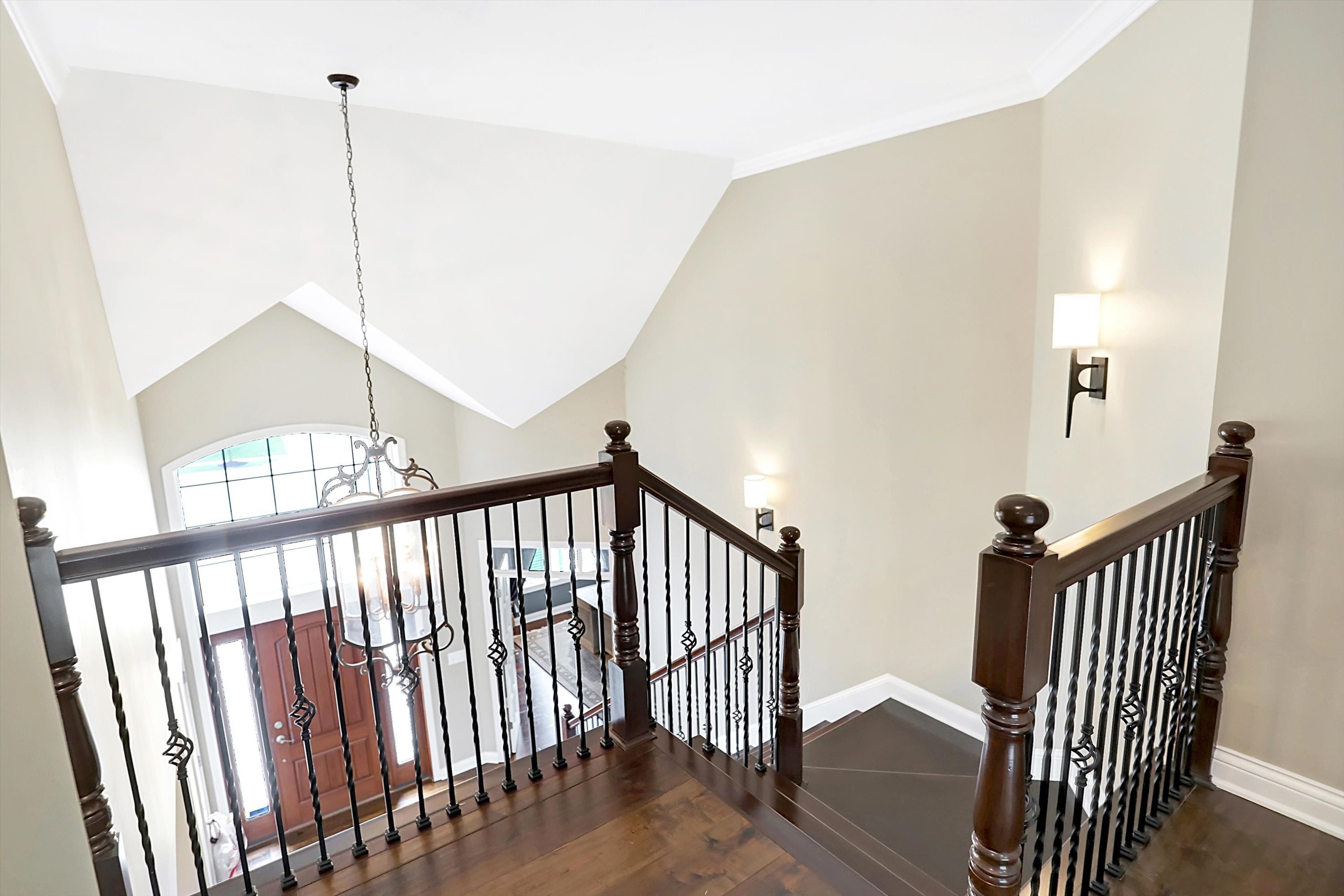 6482 Braemar Avenue N