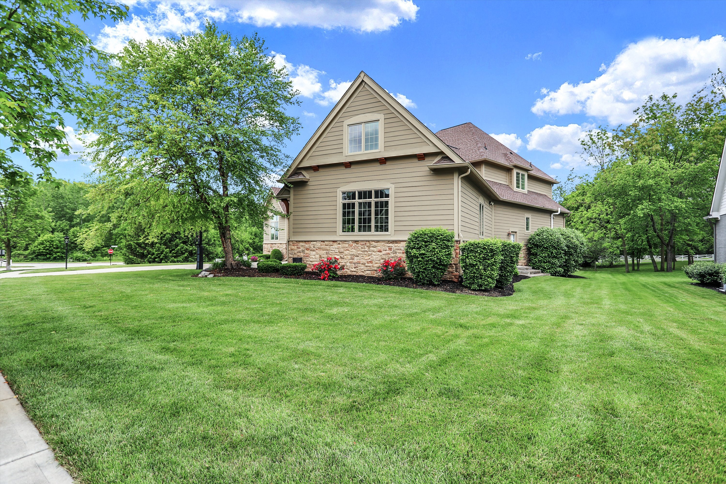 6482 Braemar Avenue N