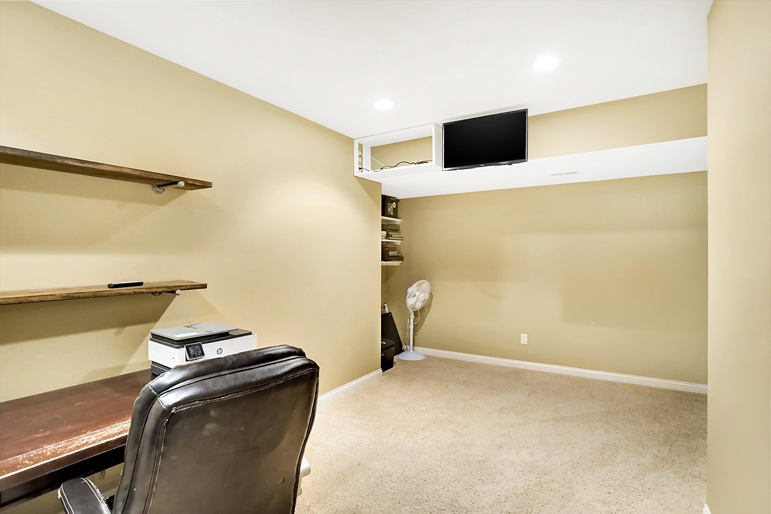 6482 Braemar Avenue N