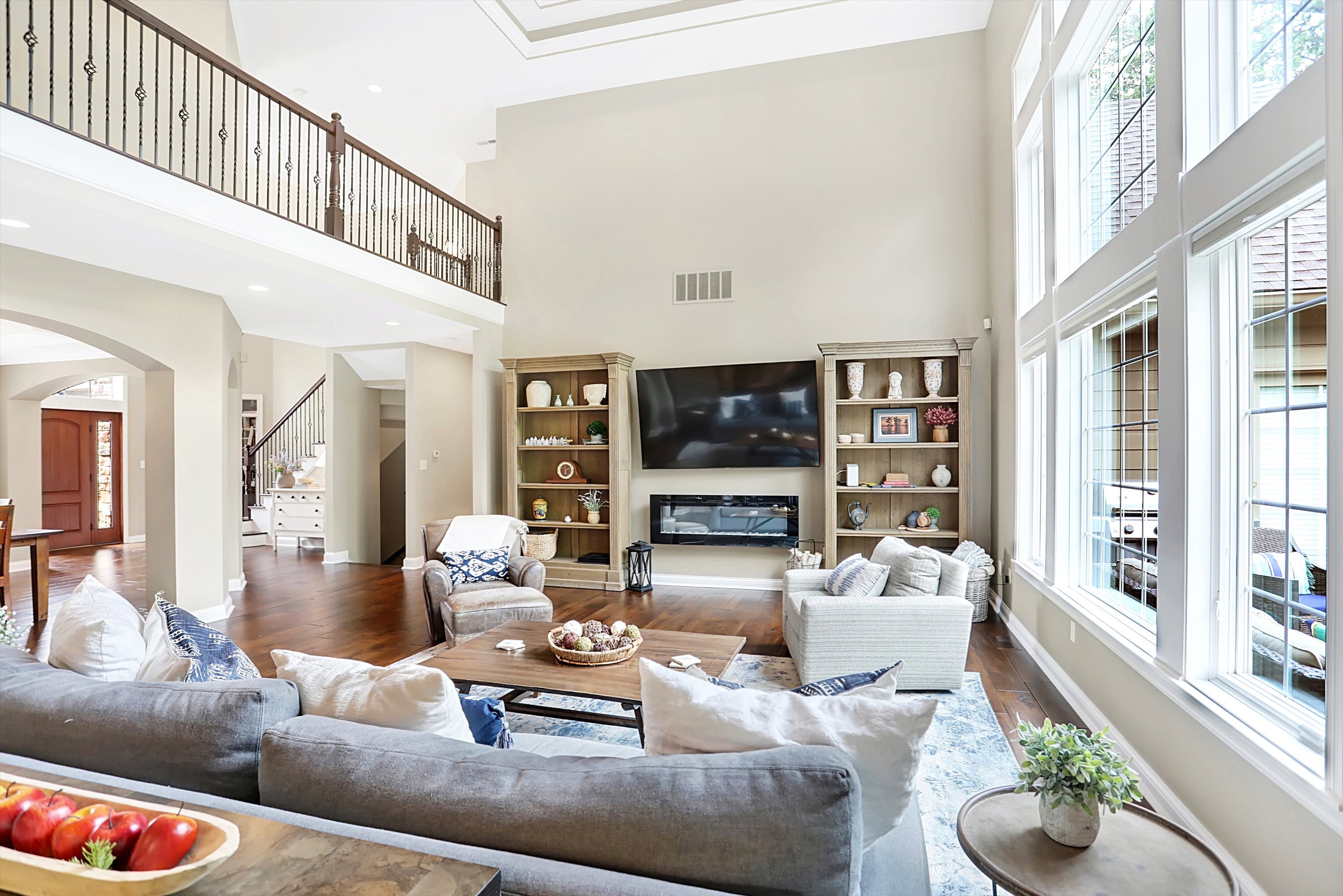 6482 Braemar Avenue N