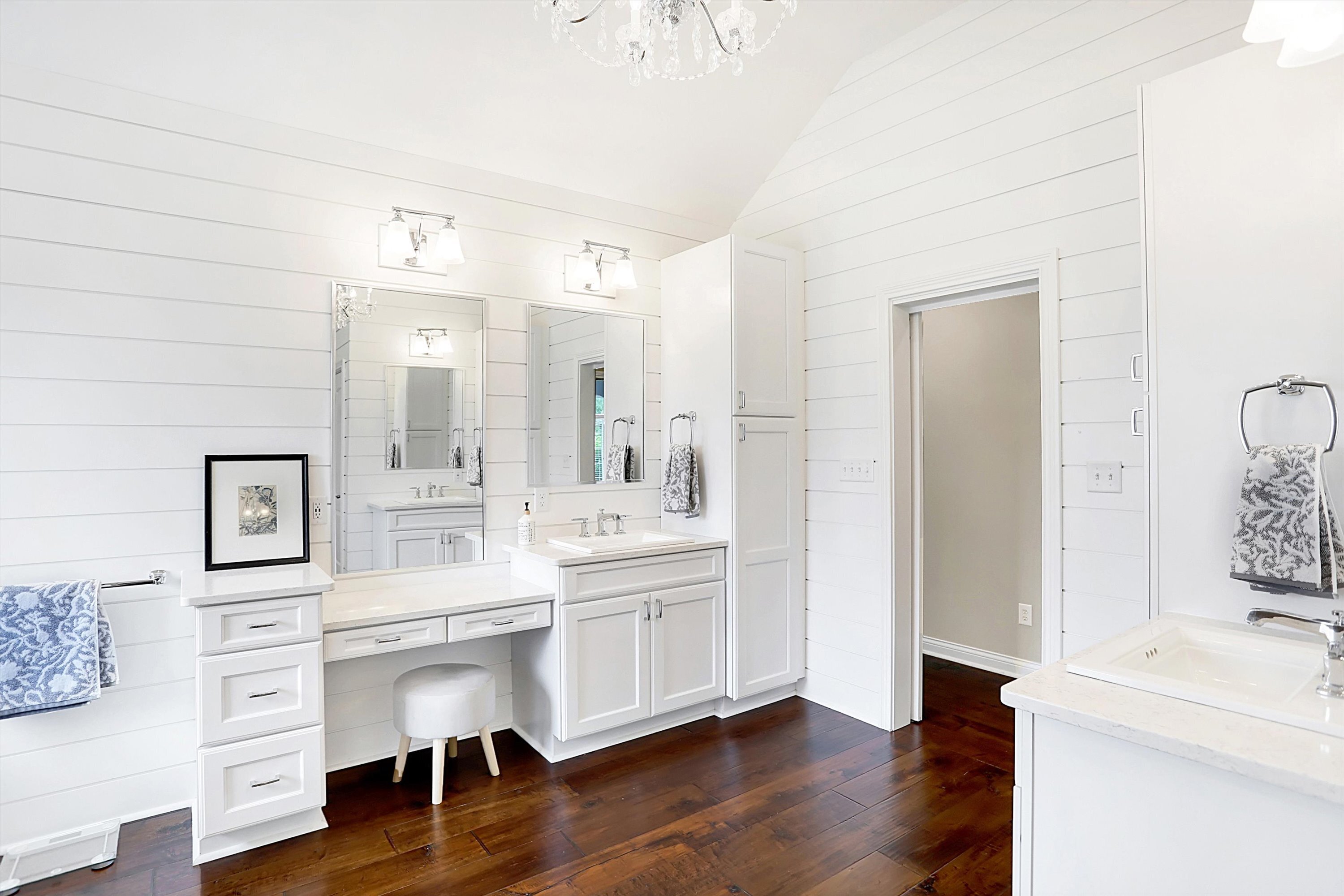 6482 Braemar Avenue N