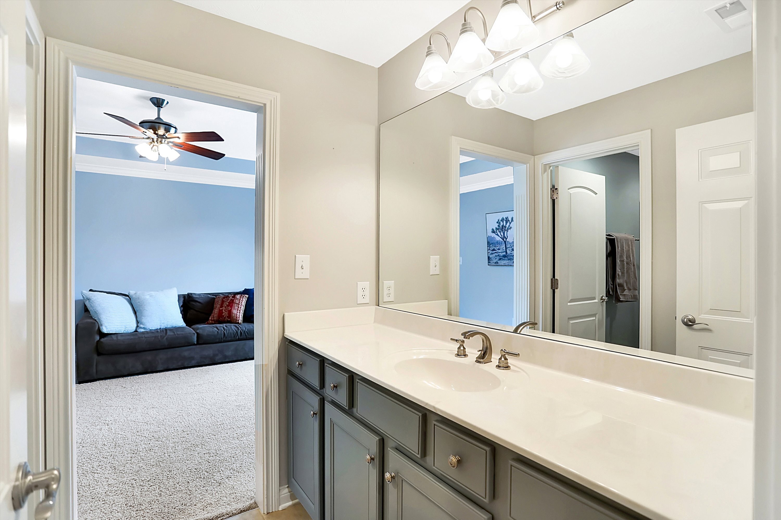 6482 Braemar Avenue N