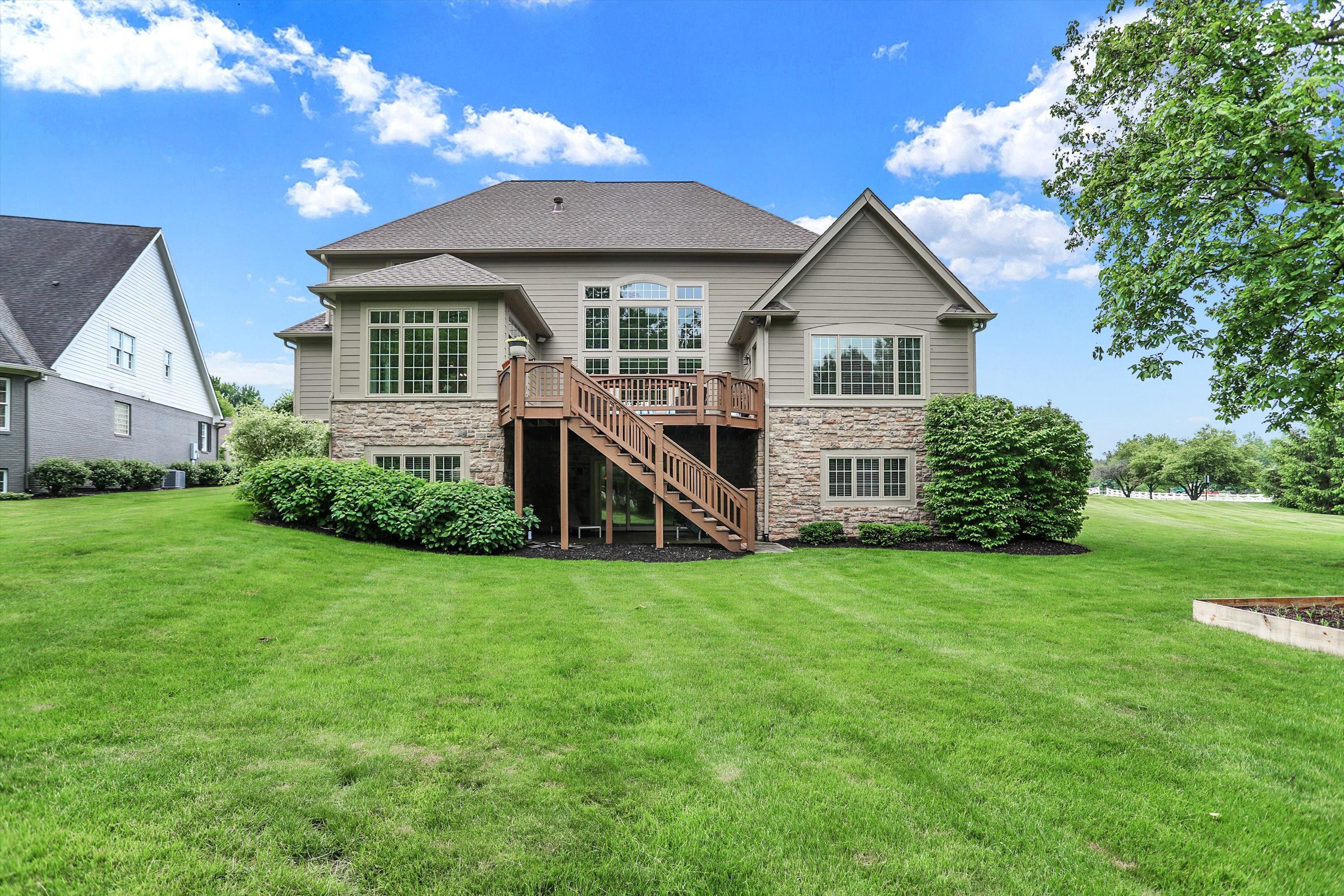 6482 Braemar Avenue N