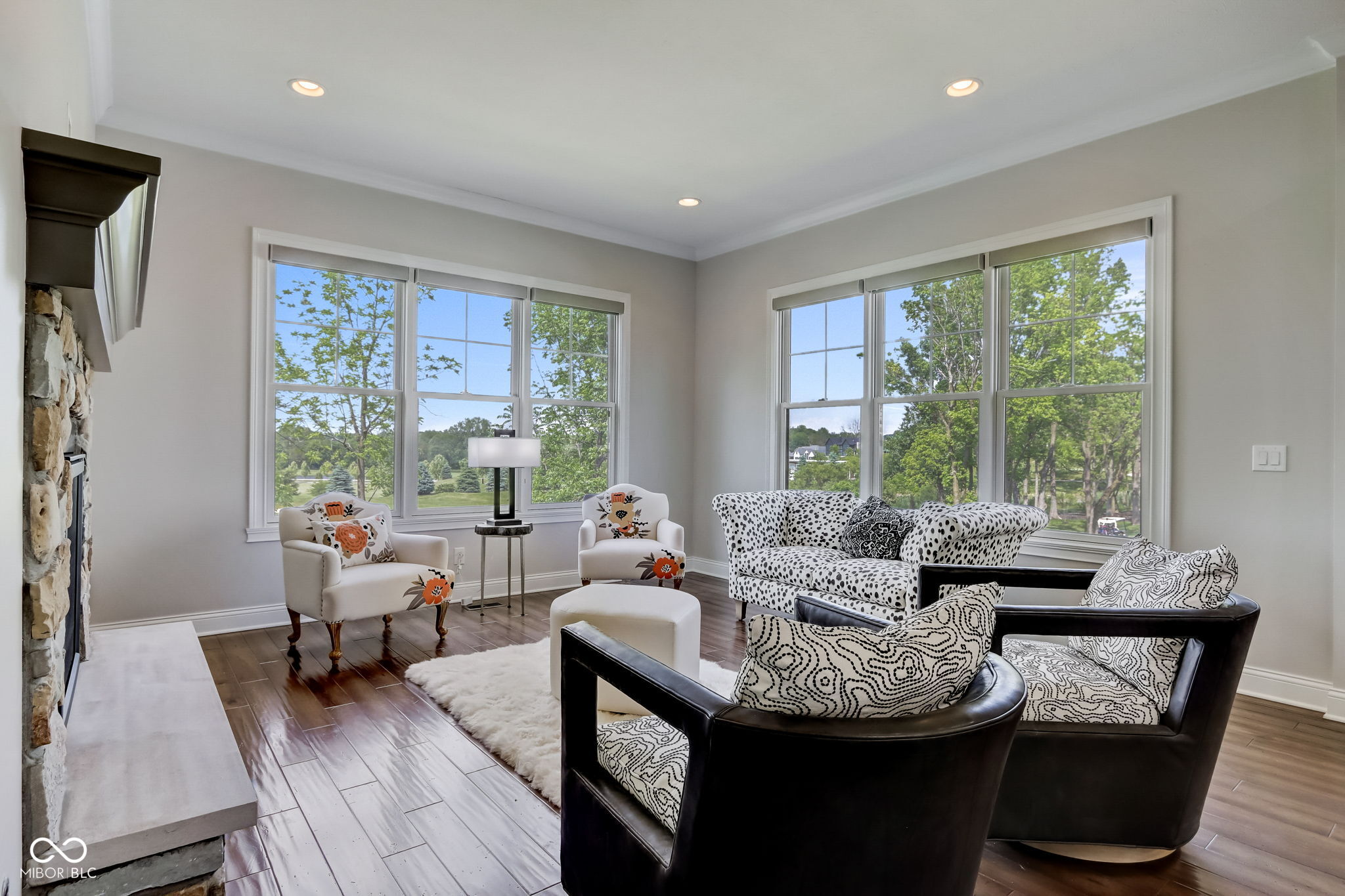 972 Oak Terrace Road