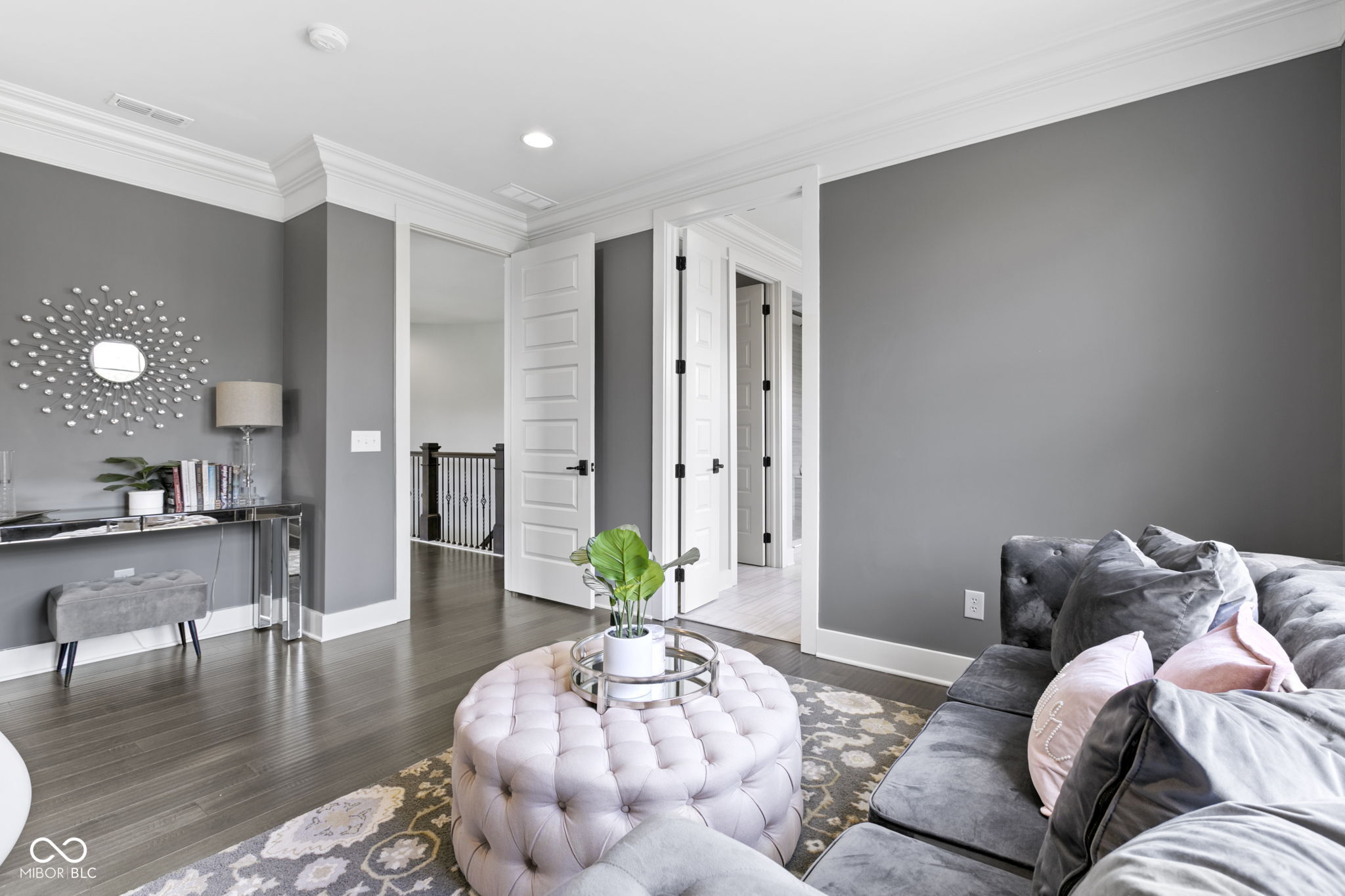 13082 Horseferry Road