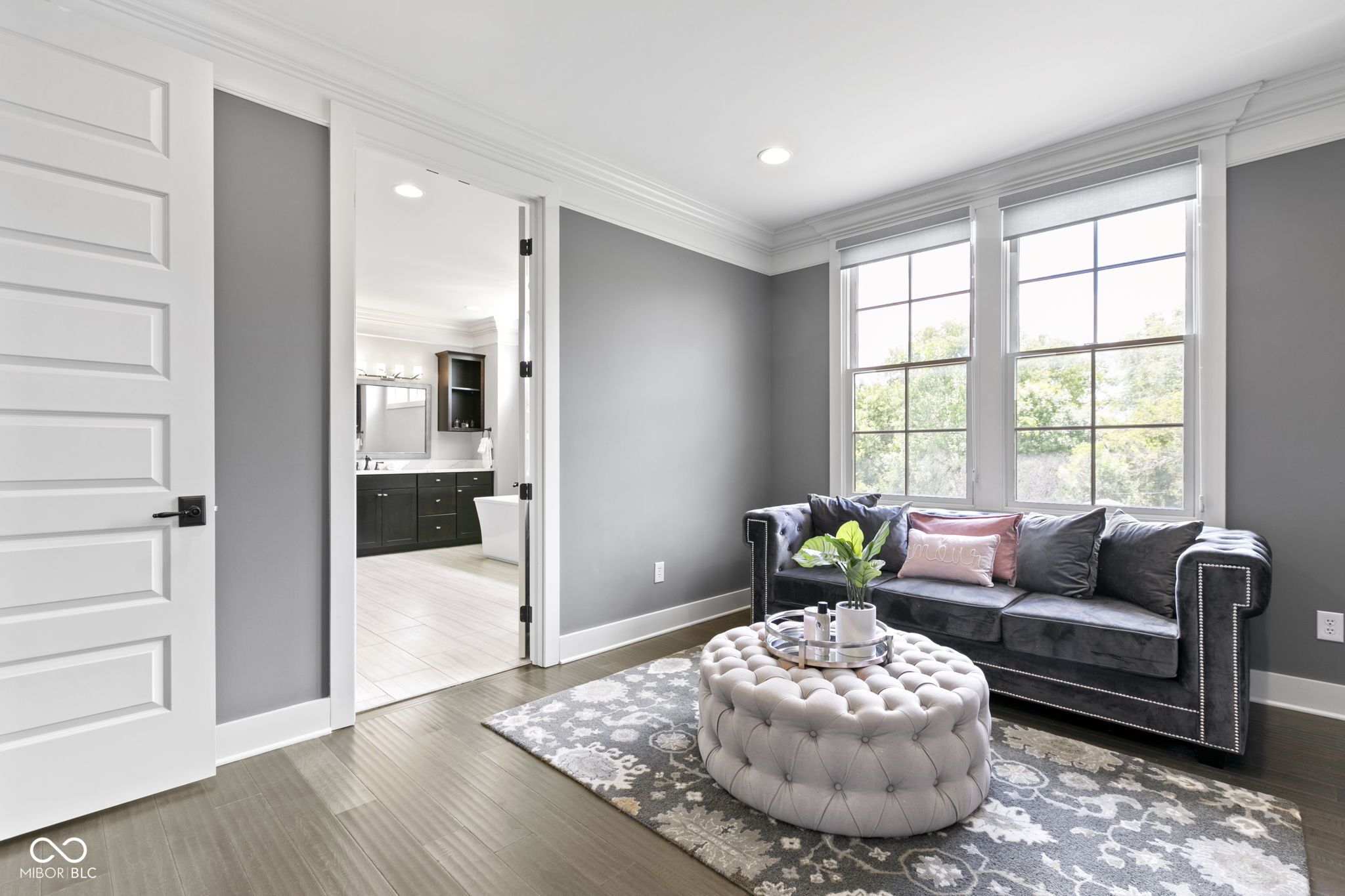 13082 Horseferry Road