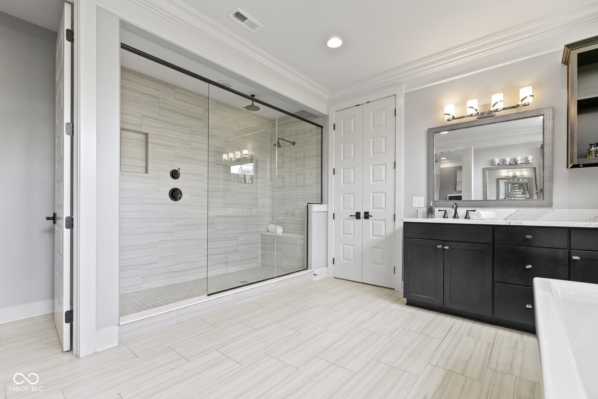 13082 Horseferry Road