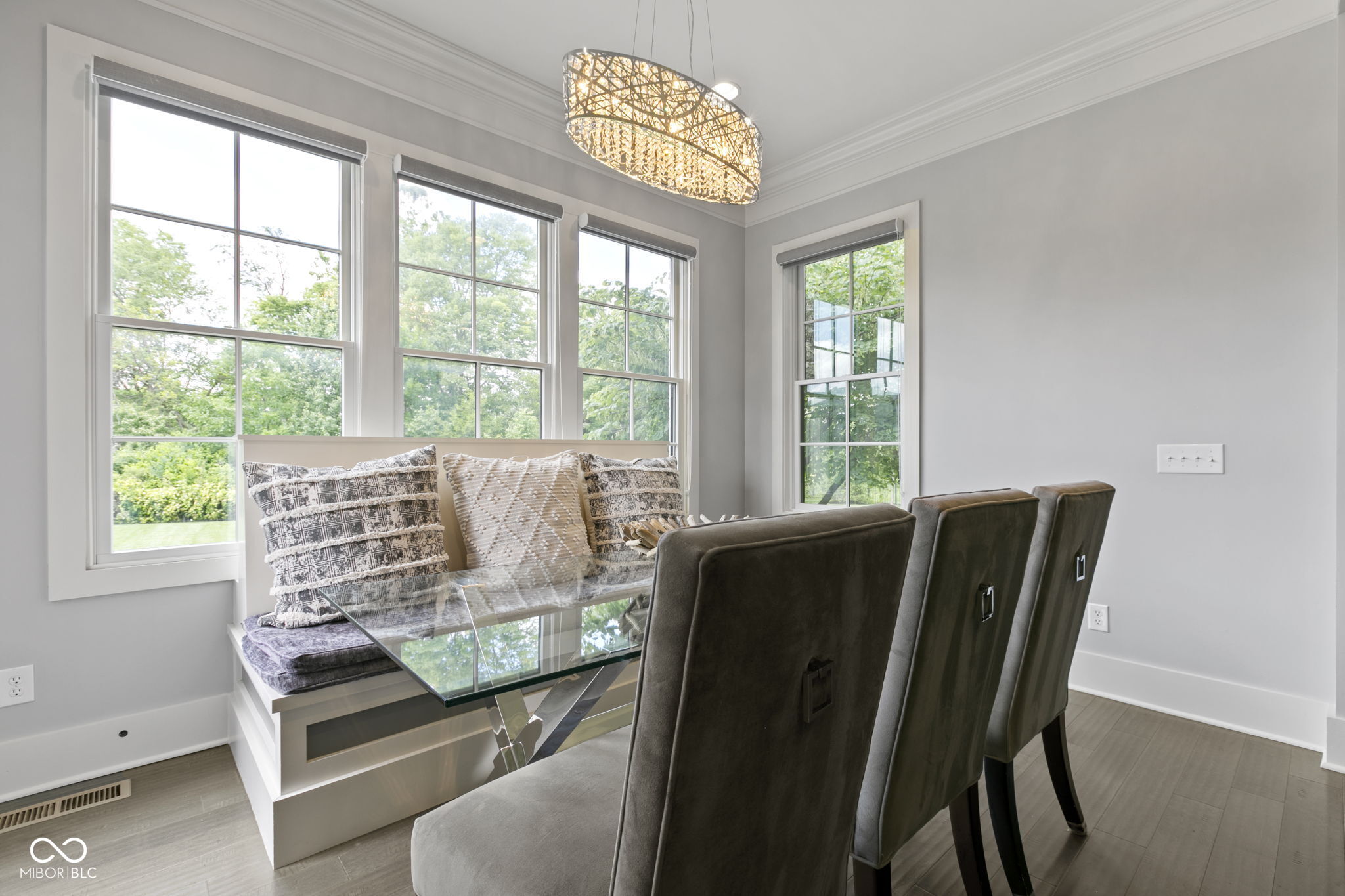 13082 Horseferry Road
