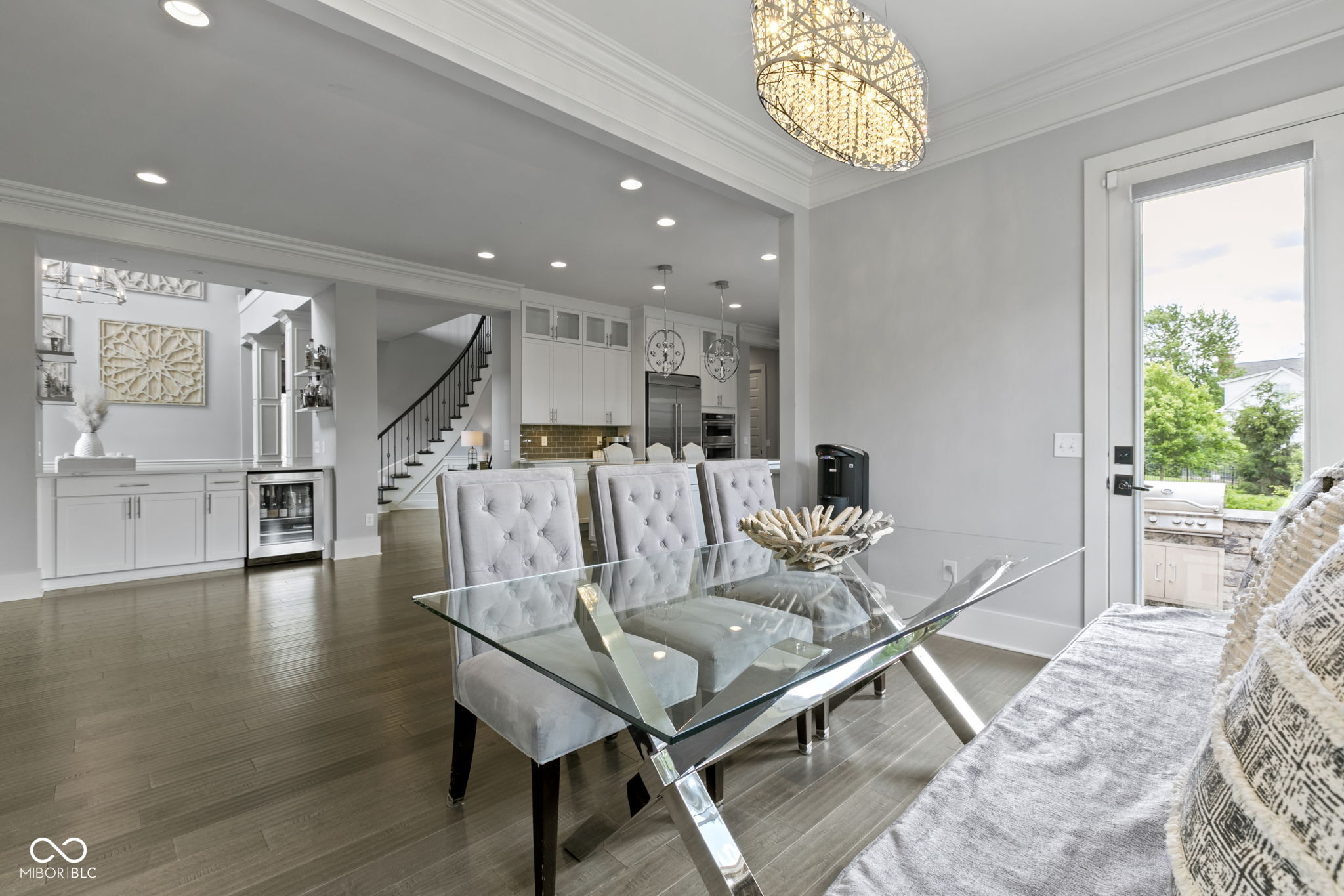 13082 Horseferry Road