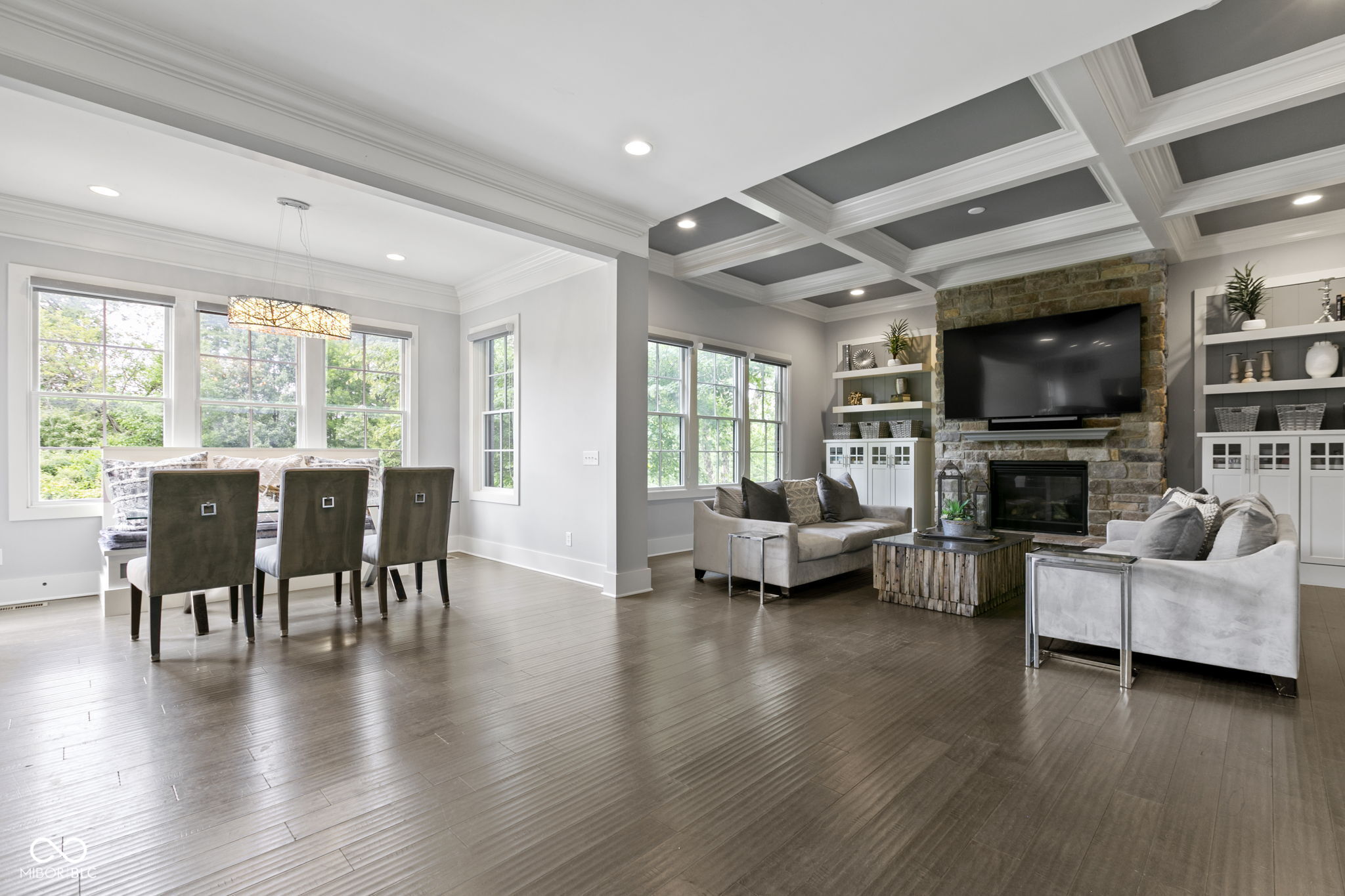 13082 Horseferry Road