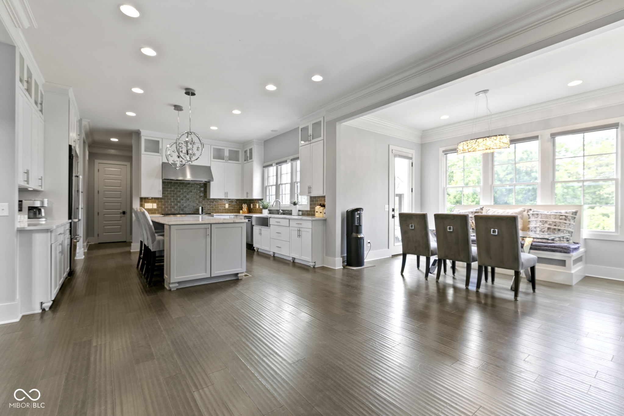13082 Horseferry Road