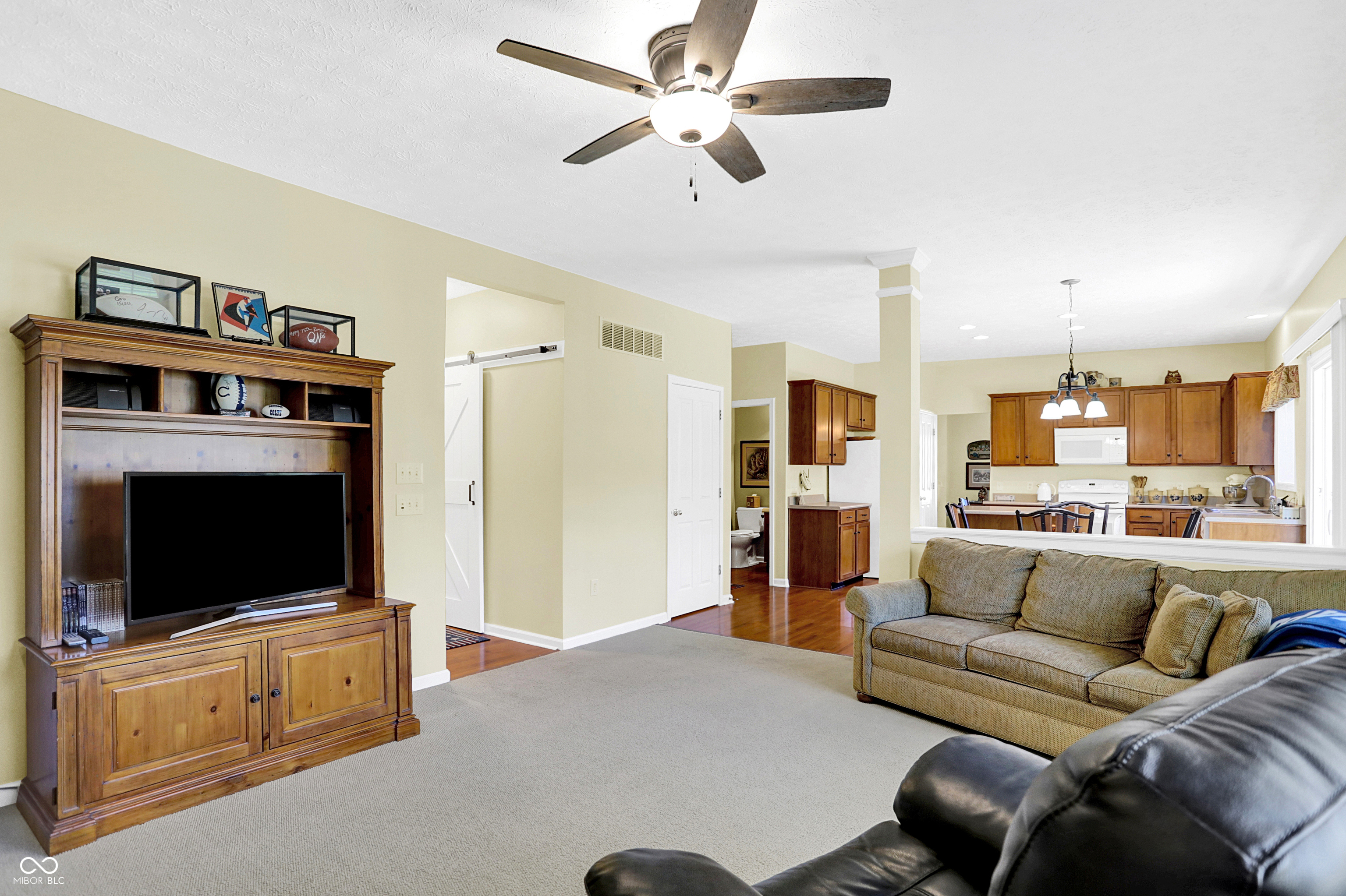 8902 Sommerwood Drive