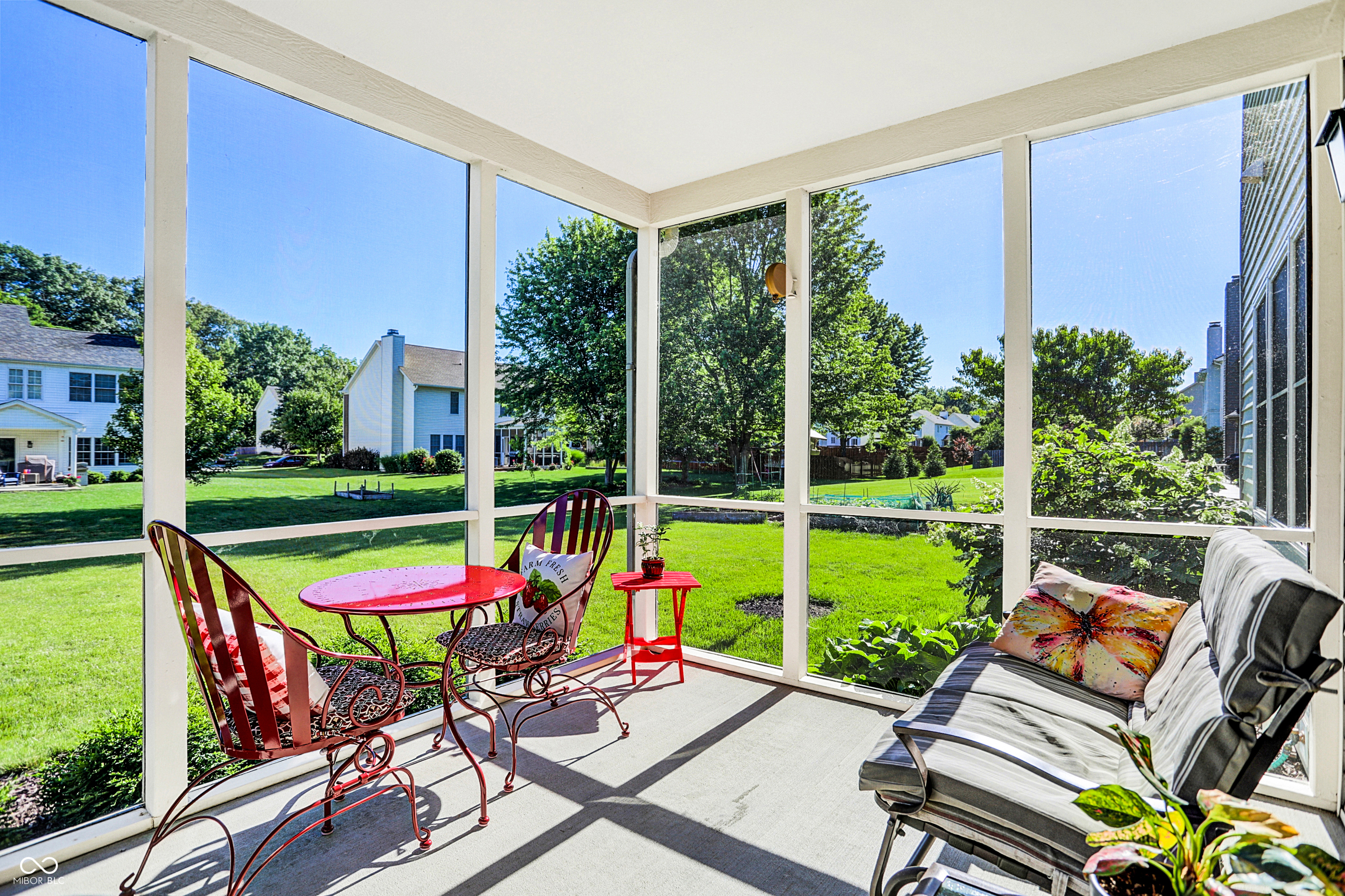 8902 Sommerwood Drive