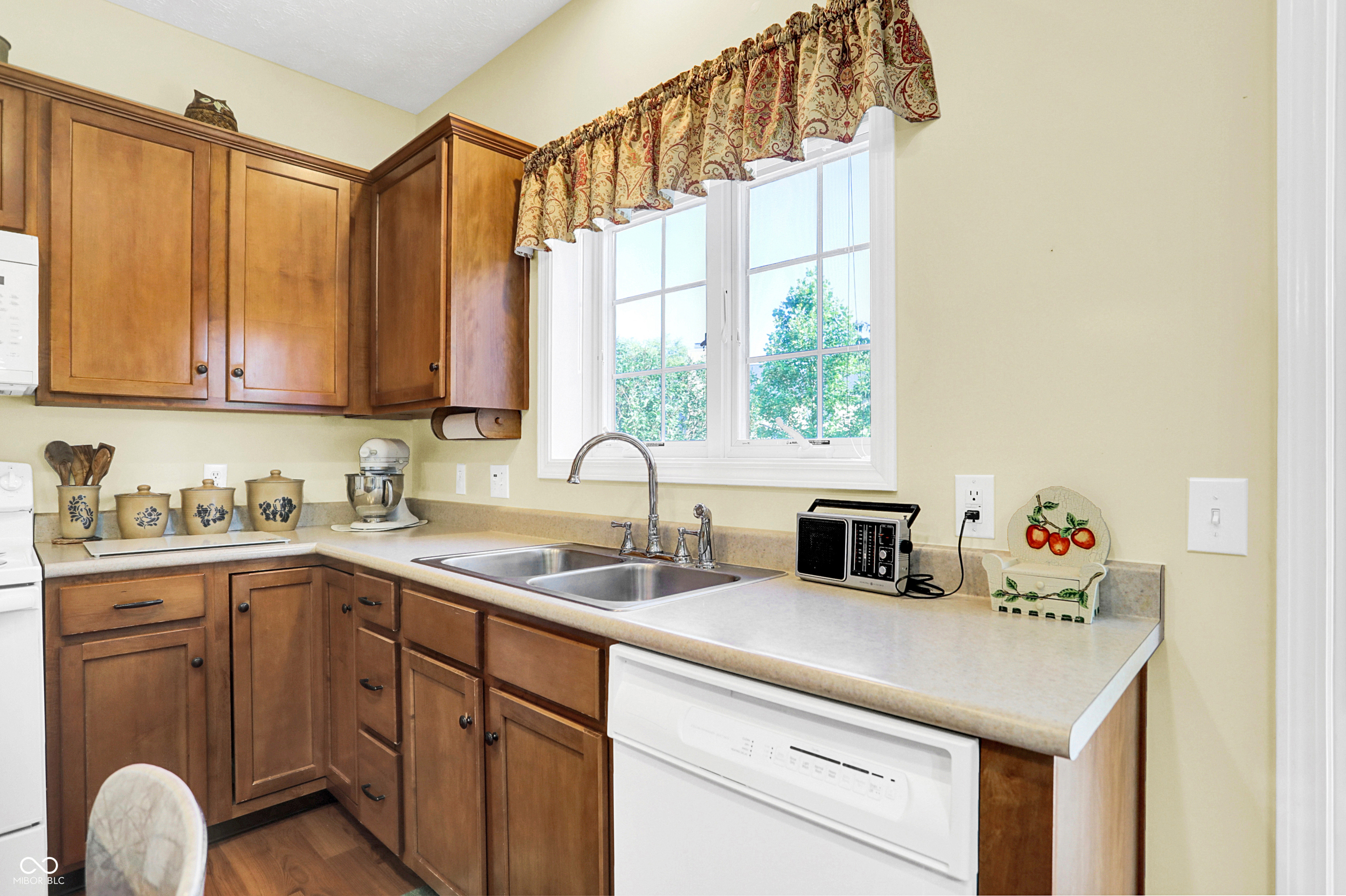 8902 Sommerwood Drive