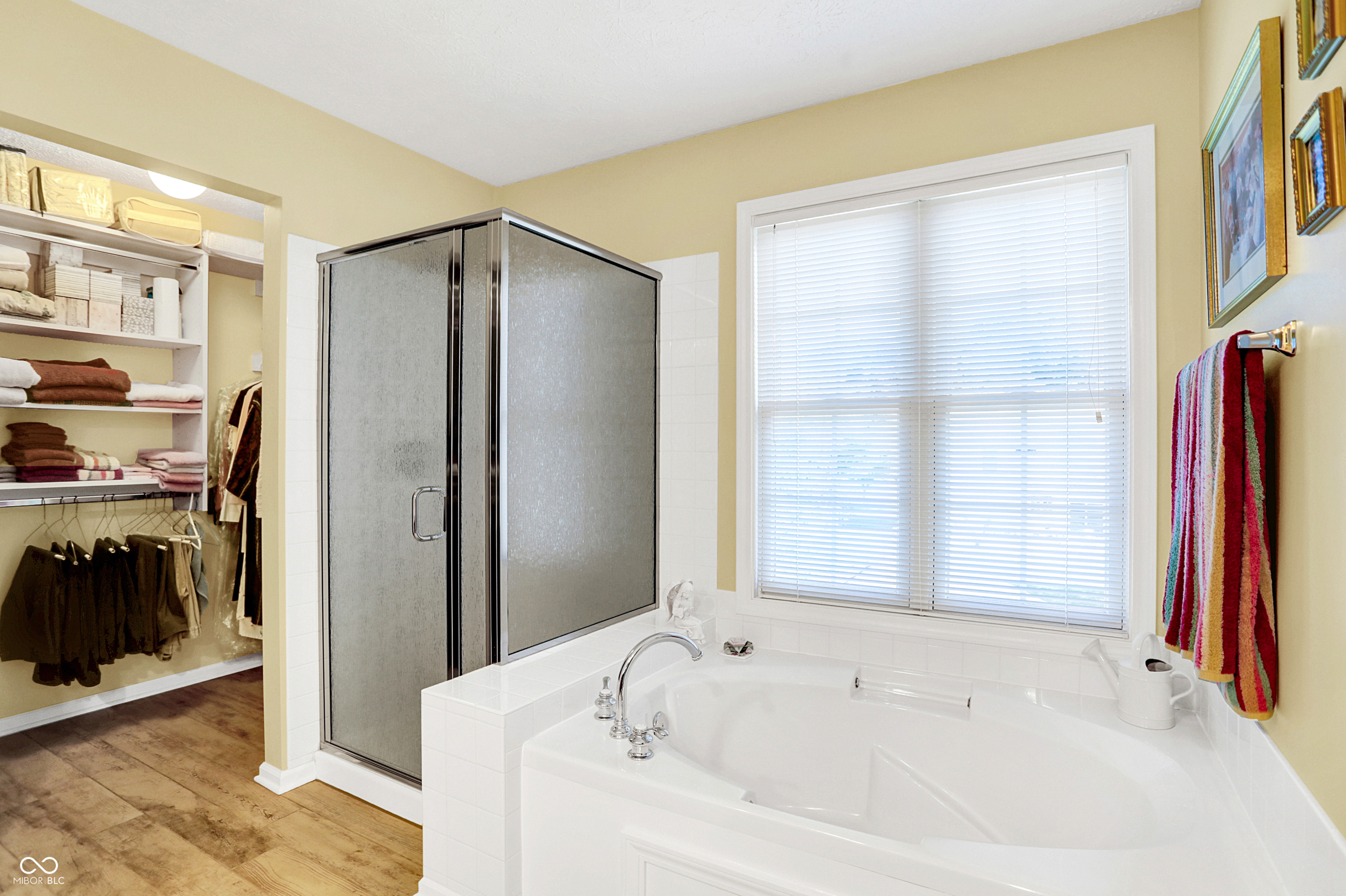 8902 Sommerwood Drive