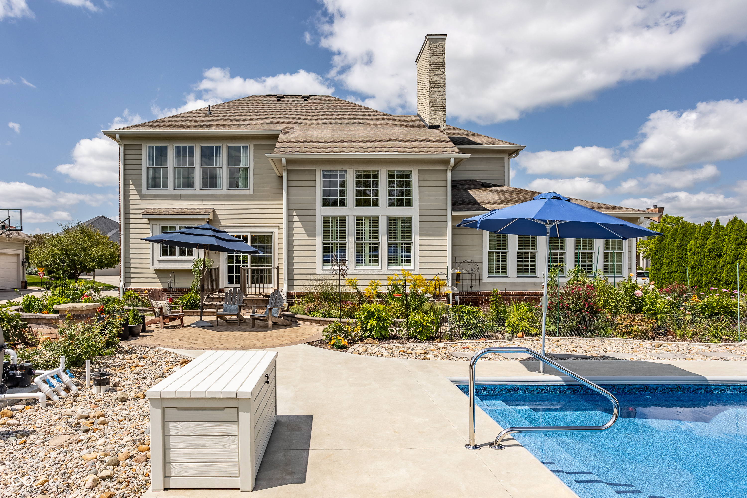 13417 Dumbarton Street