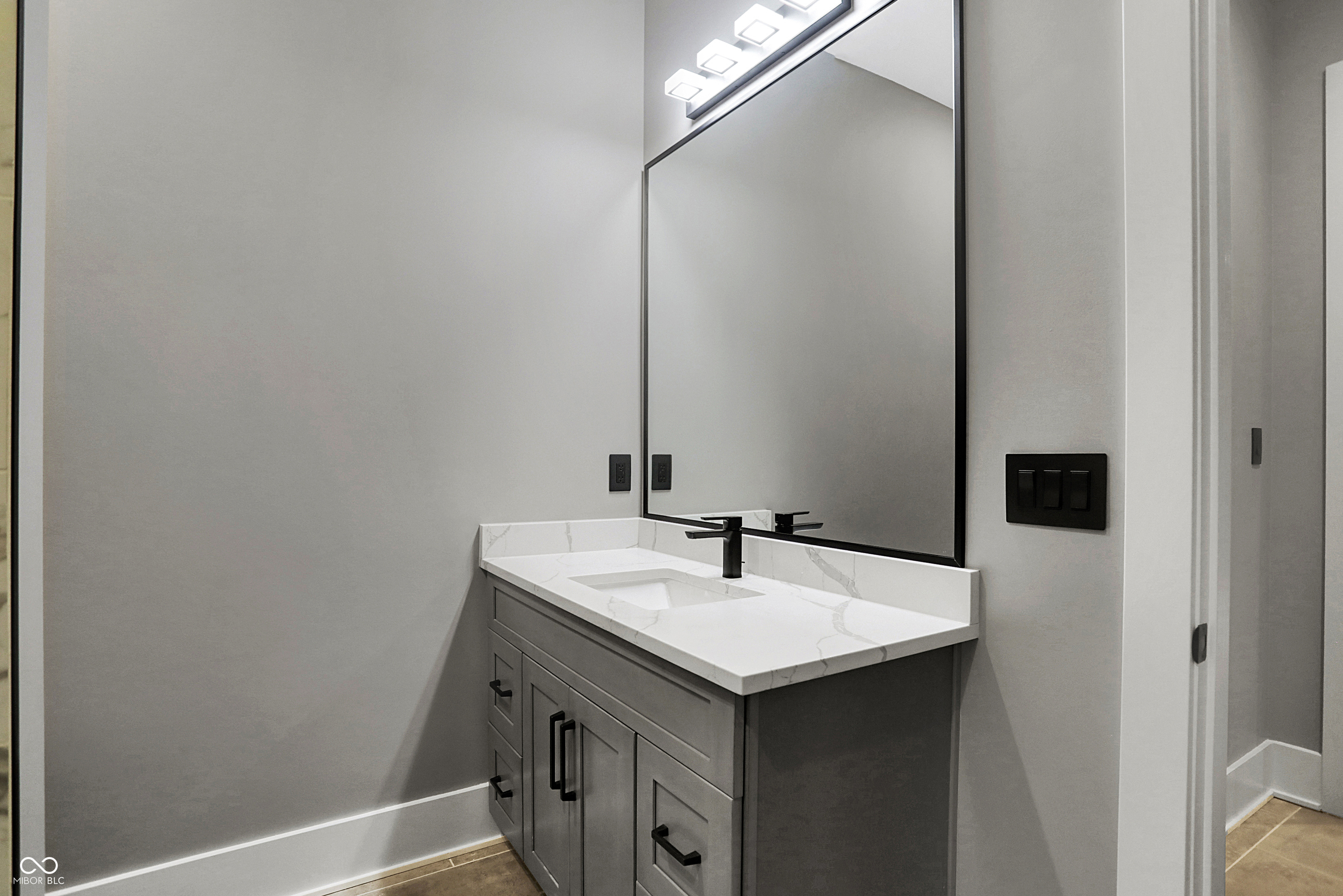 1280 Chatham Ridge Court