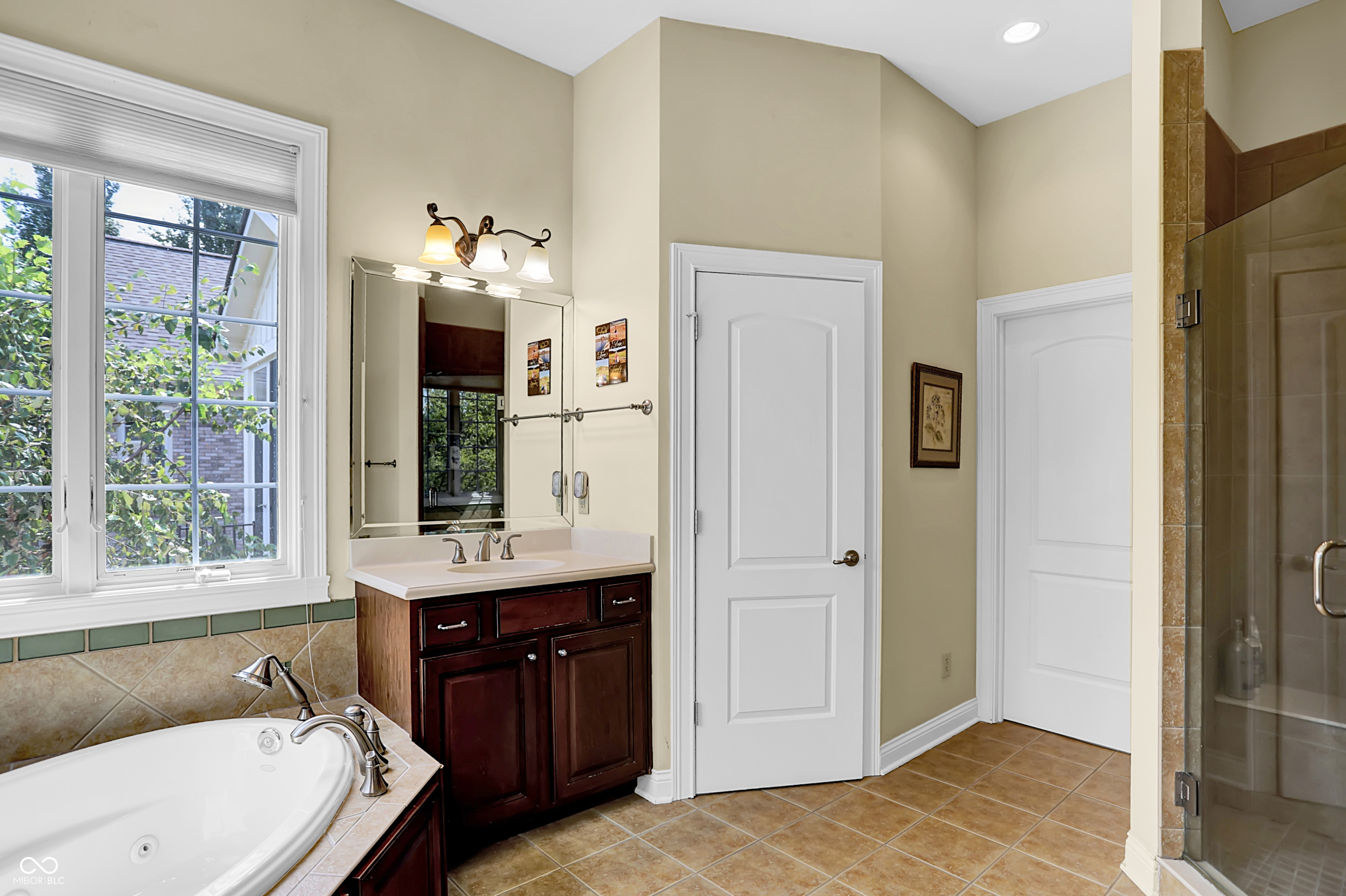 15571 Bridgewater Club Boulevard