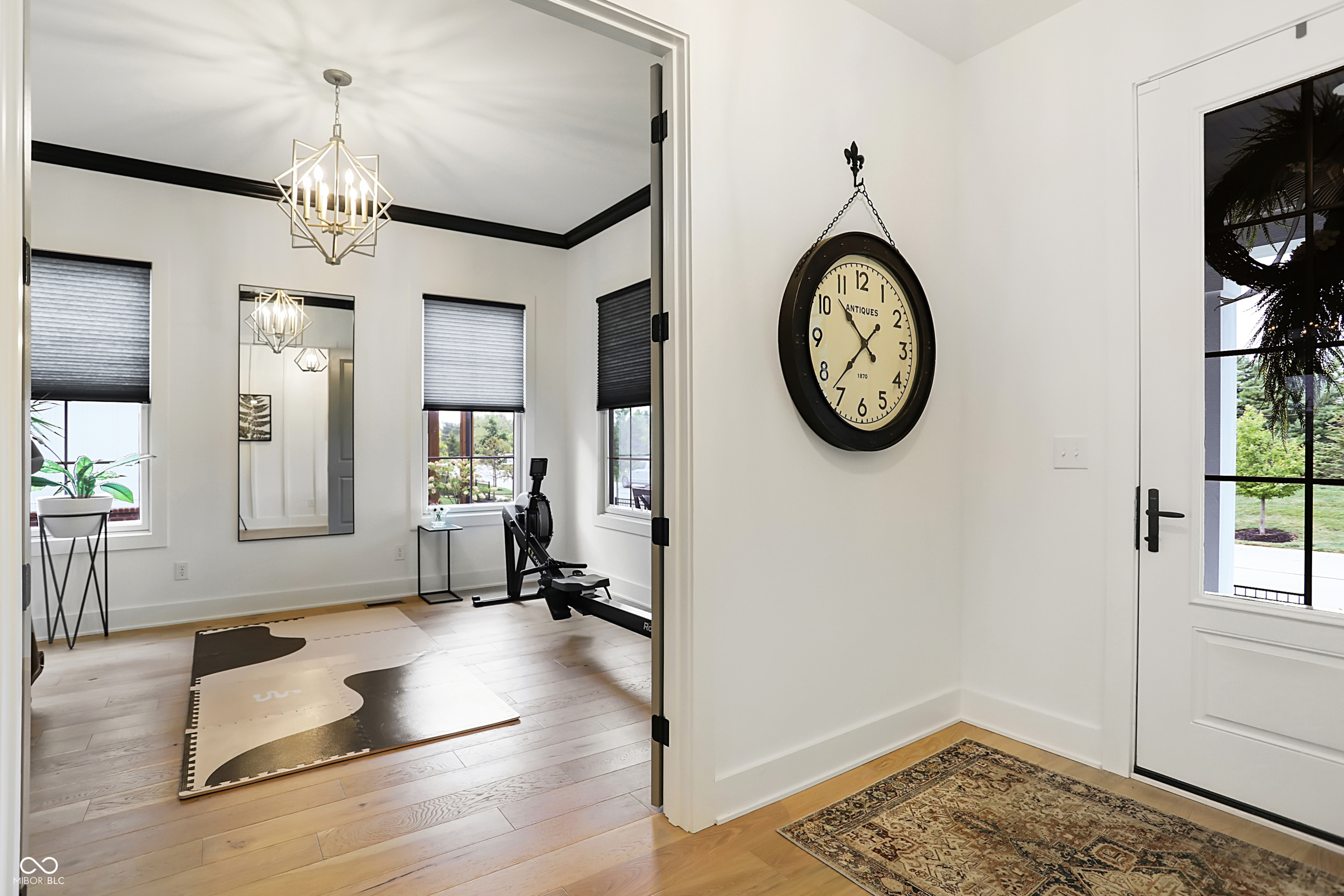 14991 Oak Hollow Lane W