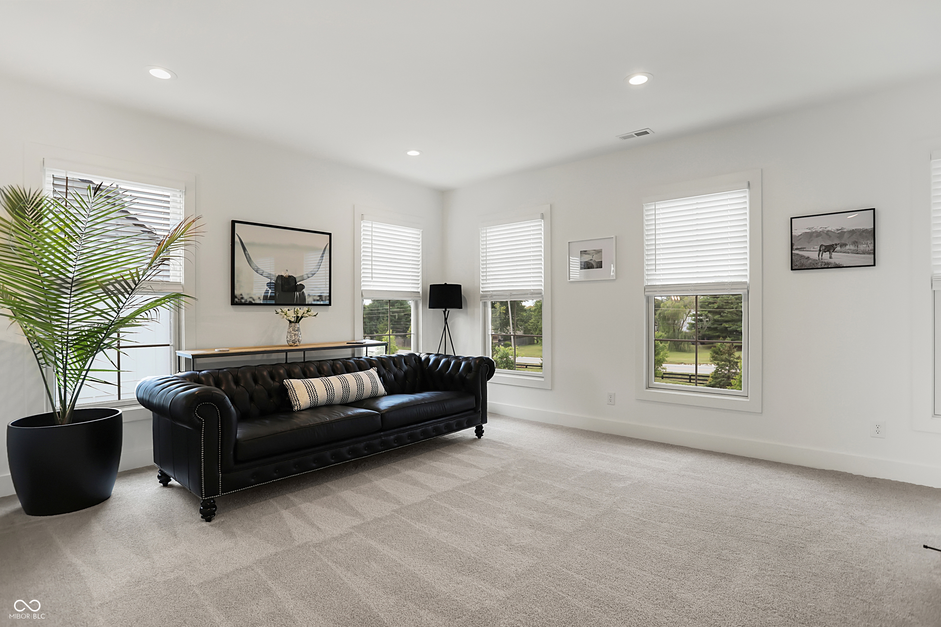 14991 Oak Hollow Lane W