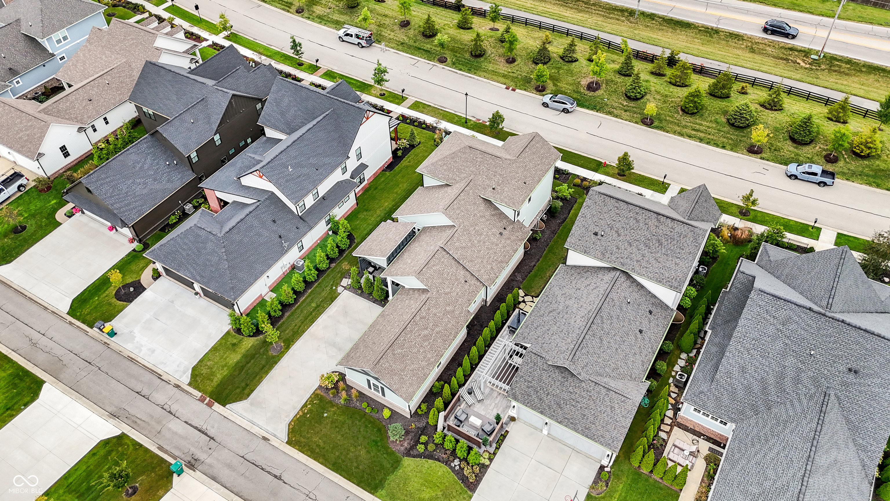 14991 Oak Hollow Lane W