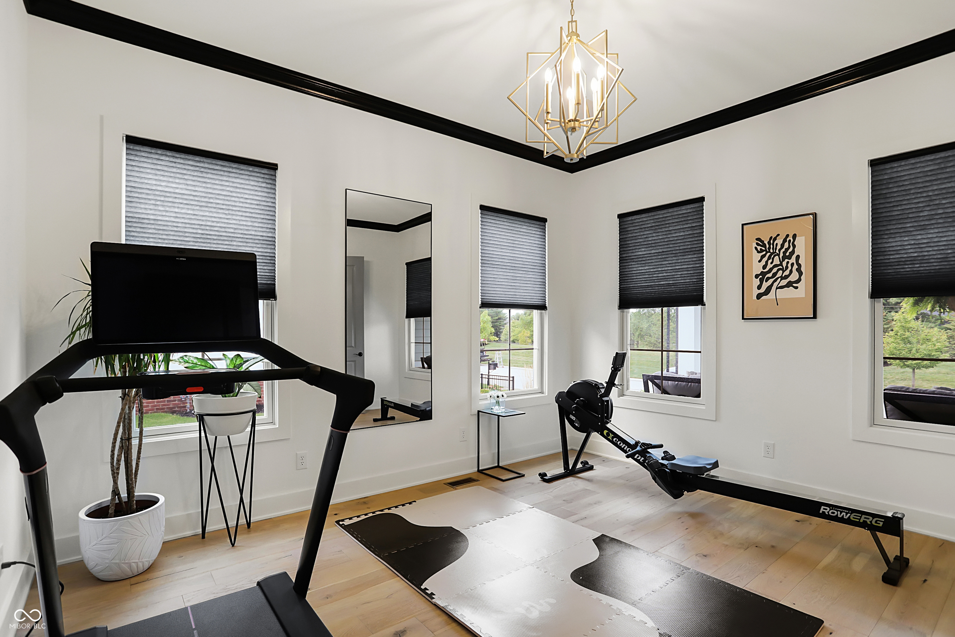 14991 Oak Hollow Lane W