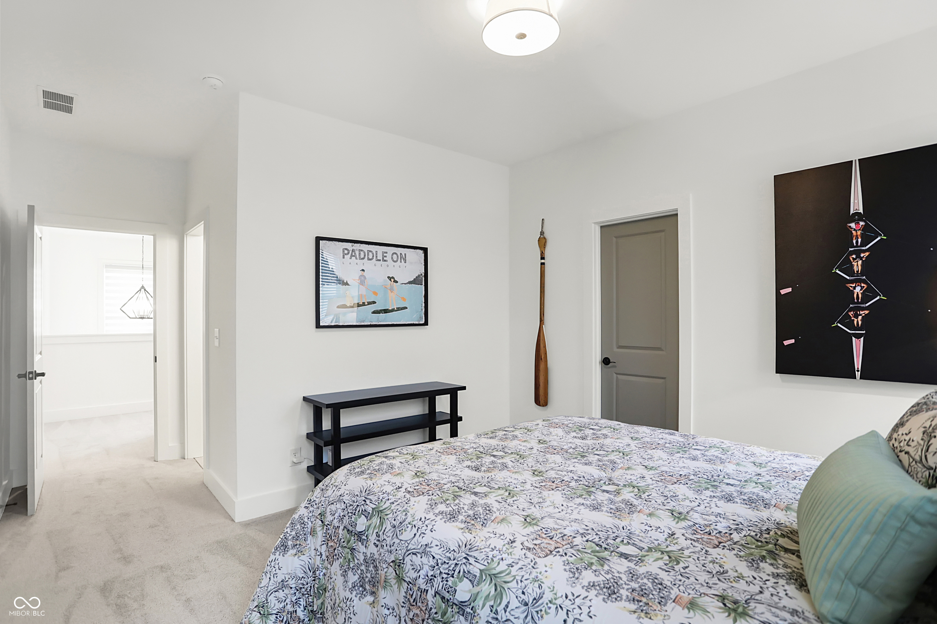 14991 Oak Hollow Lane W