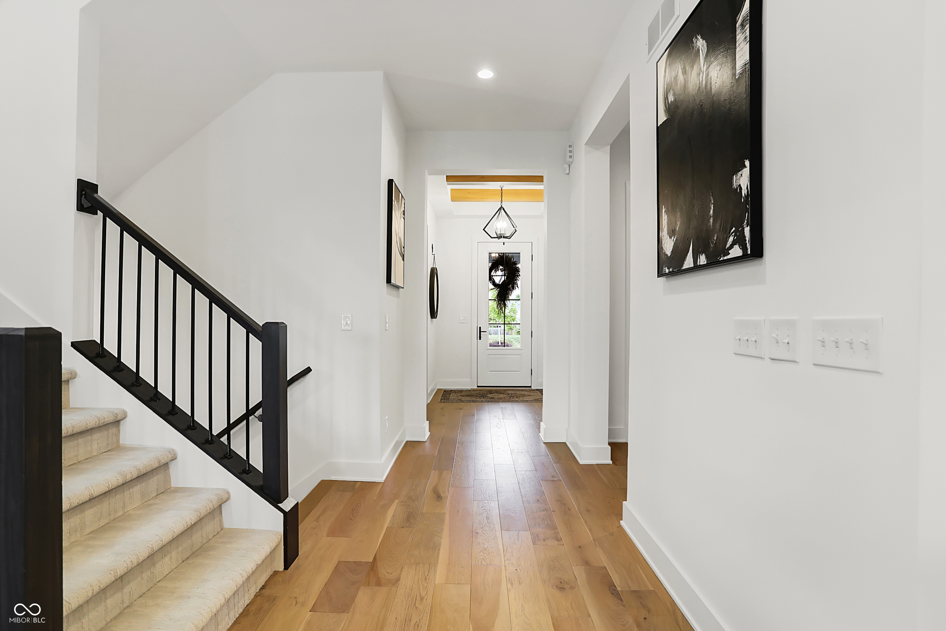 14991 Oak Hollow Lane W